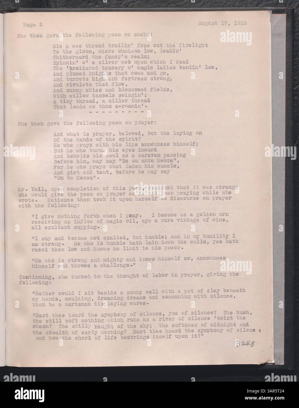 Il volume 18 delle trascrizioni del valore della pazienza copre il periodo dal 4 settembre 1922 al 3 settembre 1923. Contiene le trascrizioni di comunicazioni da Patience Worth, un'entità spirituale incanalata attraverso Pearl Curran. La collezione offre preziose informazioni sul movimento spiritualista dei primi anni del XX secolo ed è conservata dalla Missouri Historical Society. Foto Stock