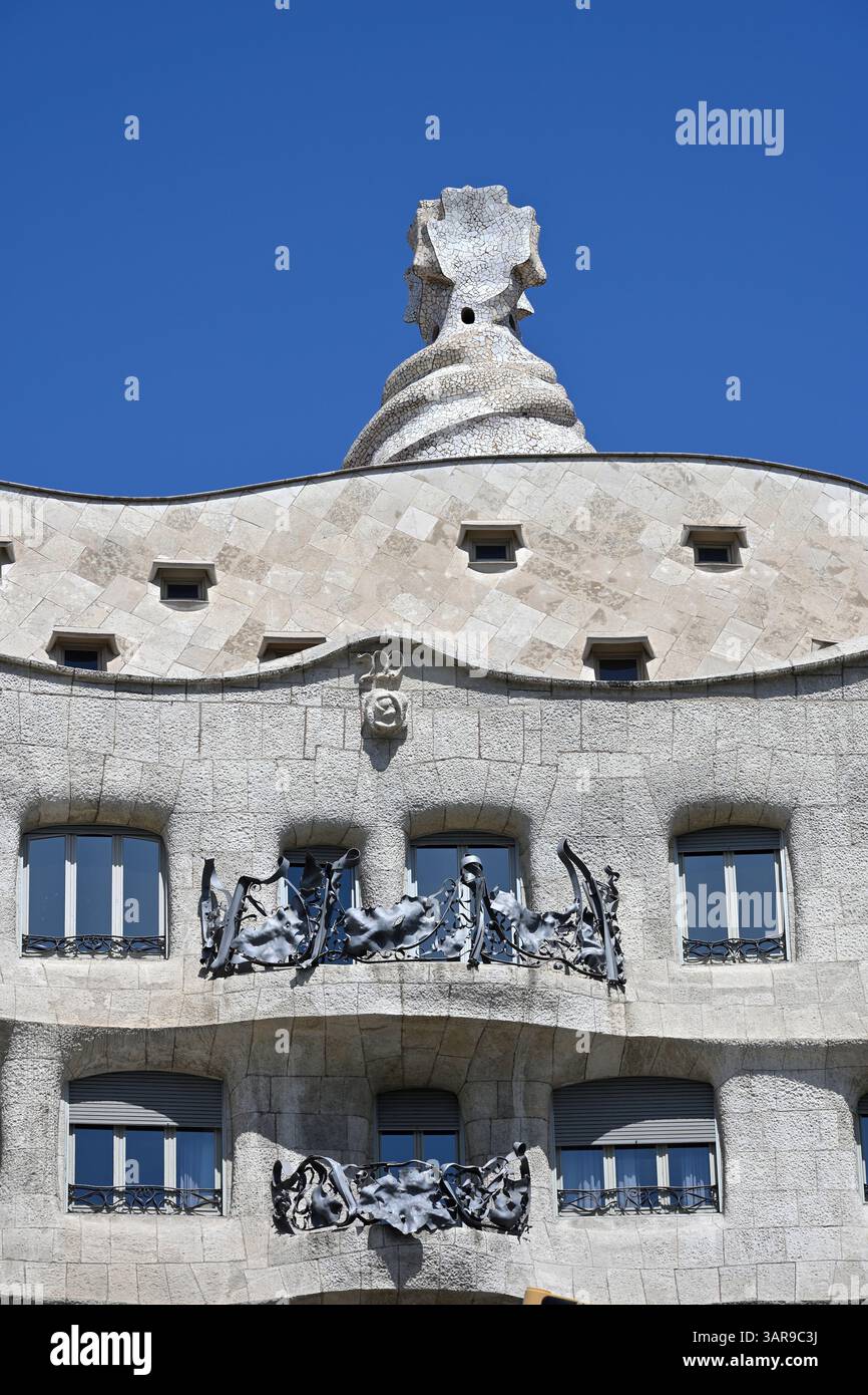 Antoni Gaudi ha progettato la Pedrera o Casa Mila, Barcellona Spagna Foto Stock