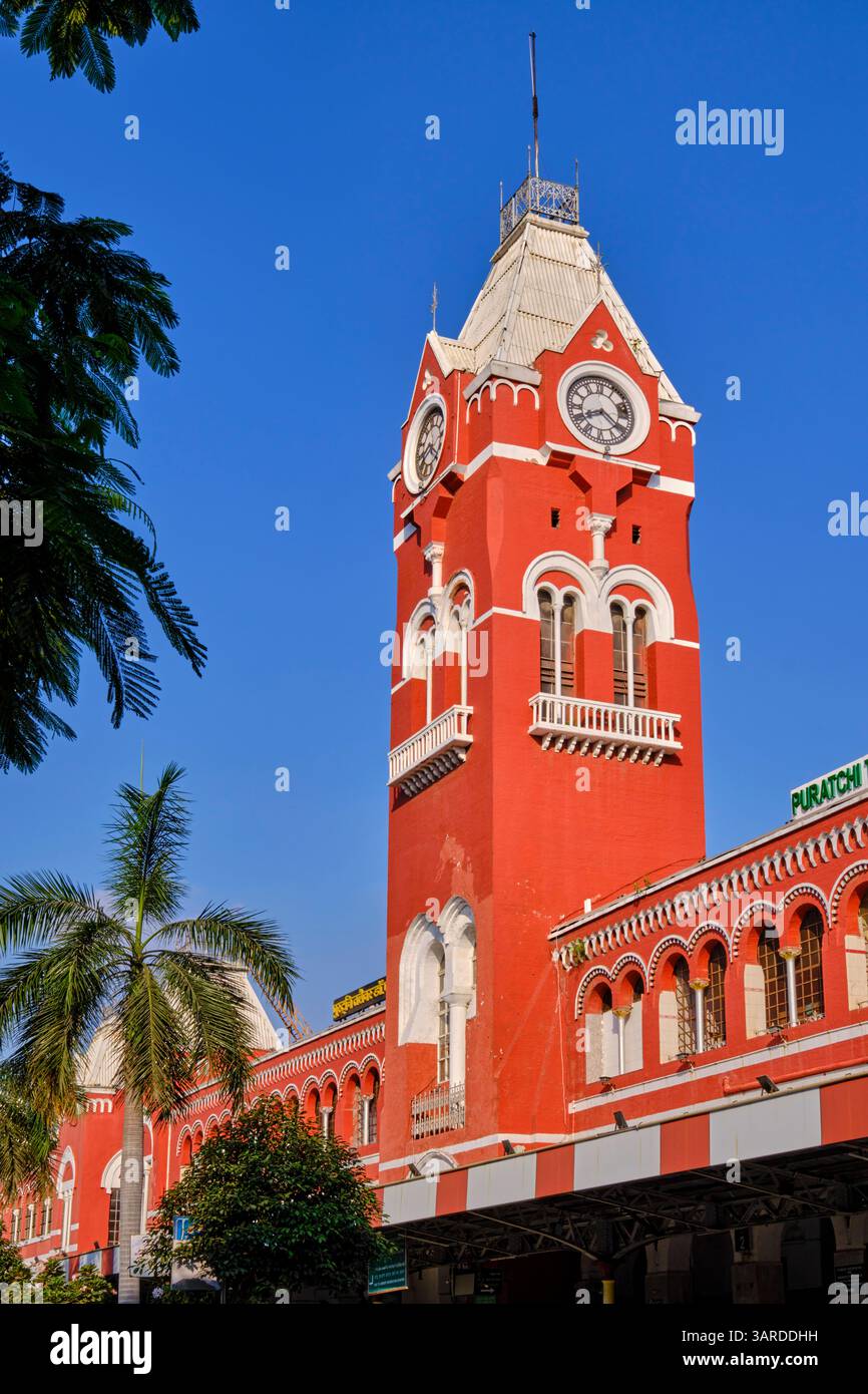 India, Stato Tamil Nadu, Chennai (Madras), stazione ferroviaria centrale Foto Stock