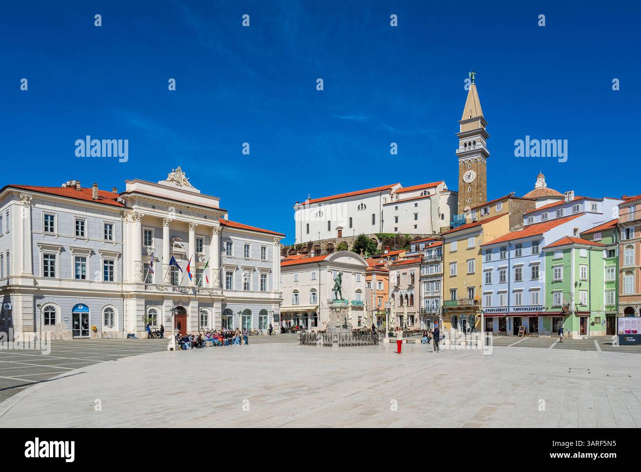 Piazza Tartini (Tartinijev trg), Pirano, Slovenia Foto Stock
