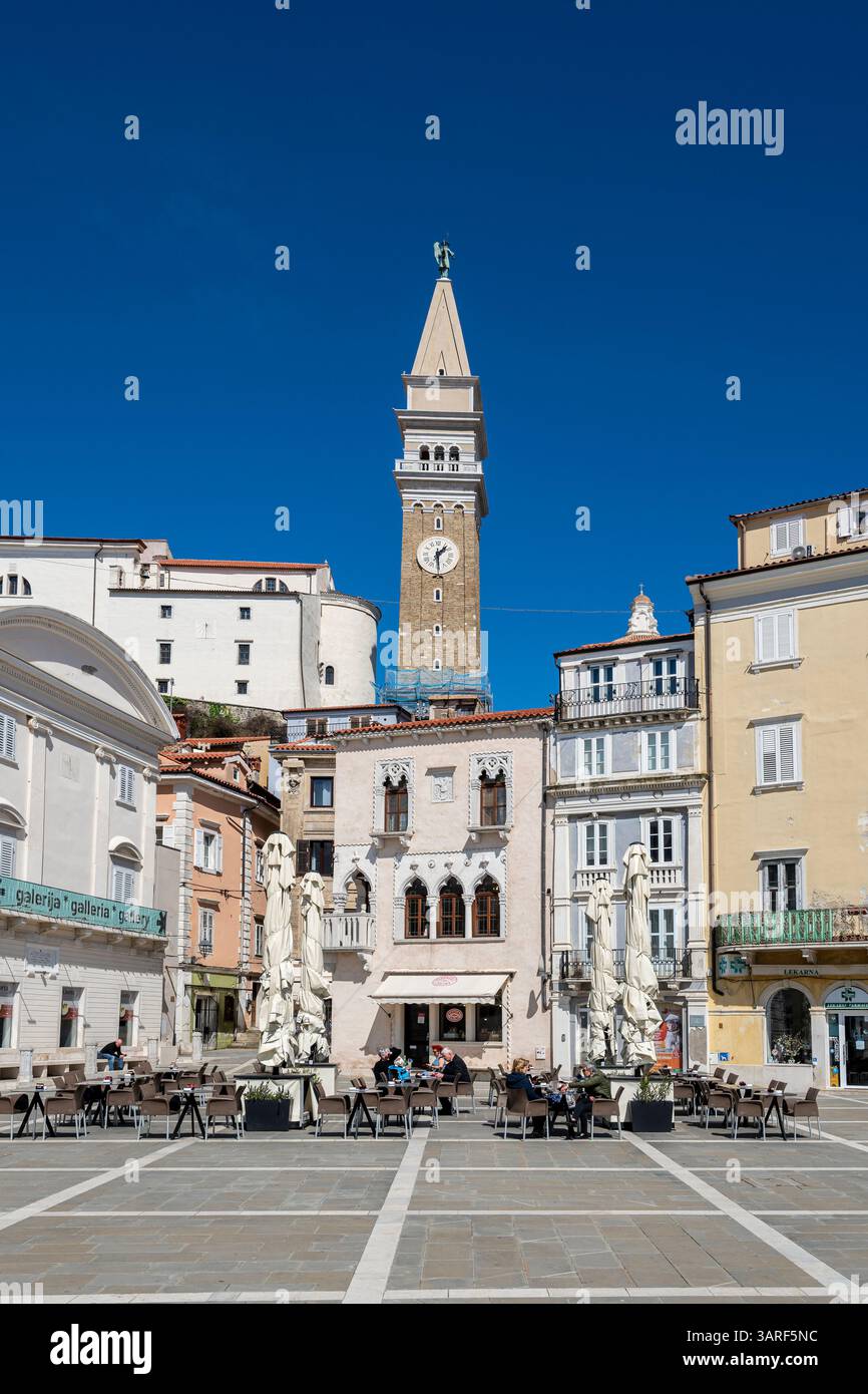Piazza Tartini (Tartinijev trg), Pirano, Slovenia Foto Stock