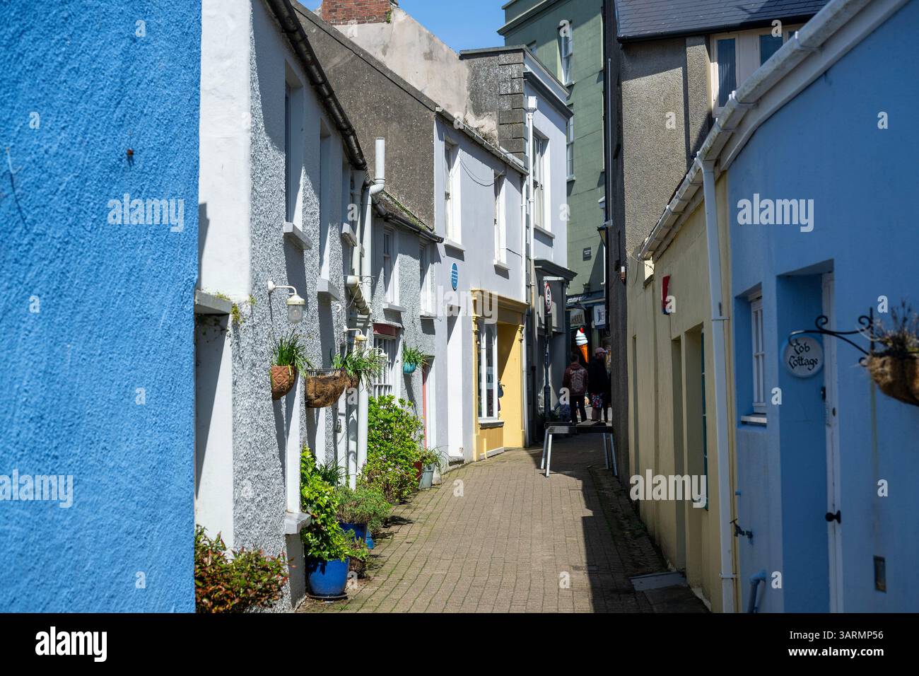 Tenby (gallese: Dinbych-y-pysgod, lett. "Fortlet of the fish") è una città e comunità di mare nella contea di Pembrokeshire, Galles. Foto Stock