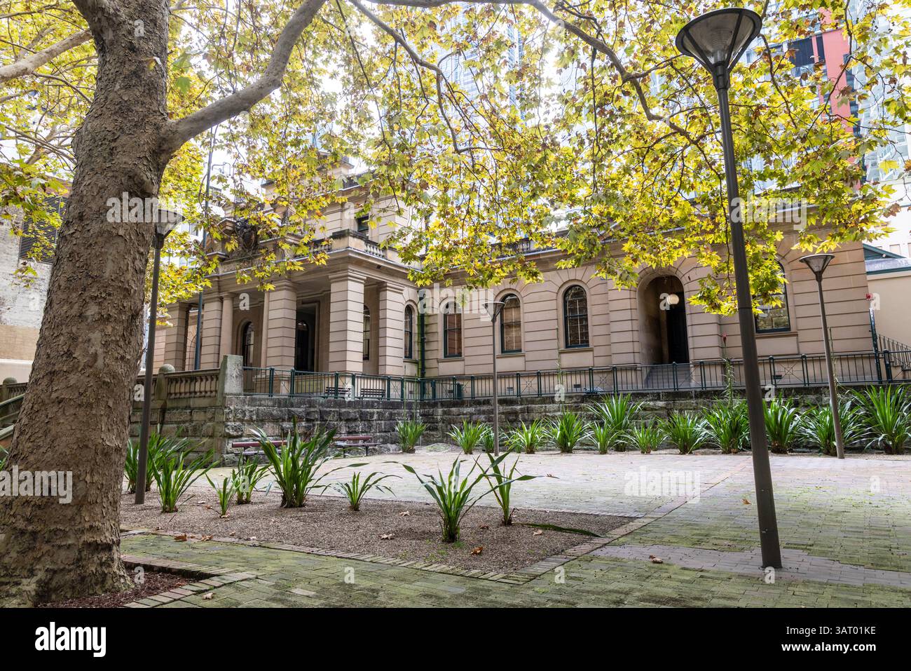 Sydney Central District Court, edificio storico aperto nel 1892, Liverpool Street nel centro di Sydney, Australia Foto Stock