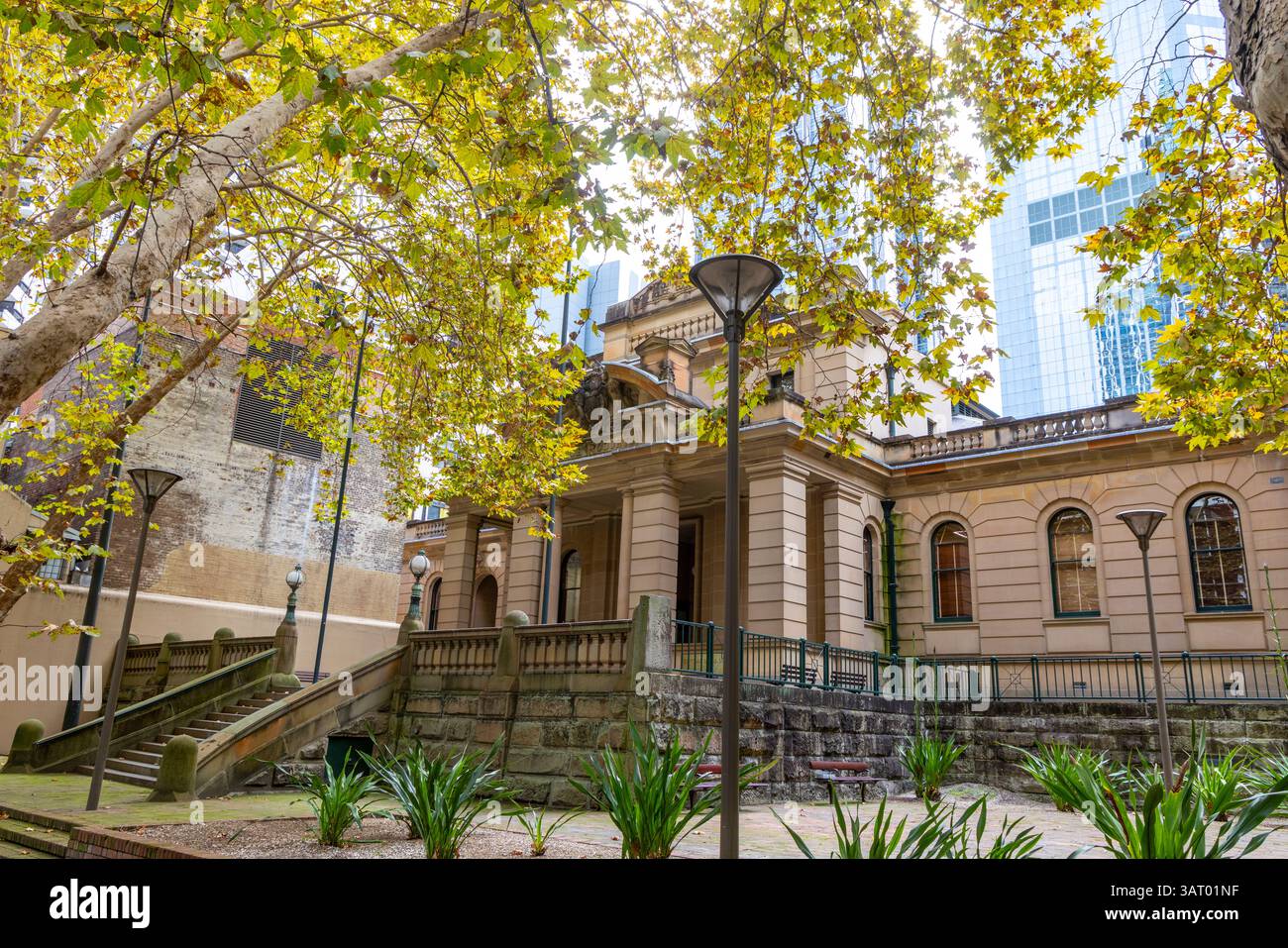 Sydney Central District Court, edificio storico aperto nel 1892, Liverpool Street nel centro di Sydney, Australia Foto Stock