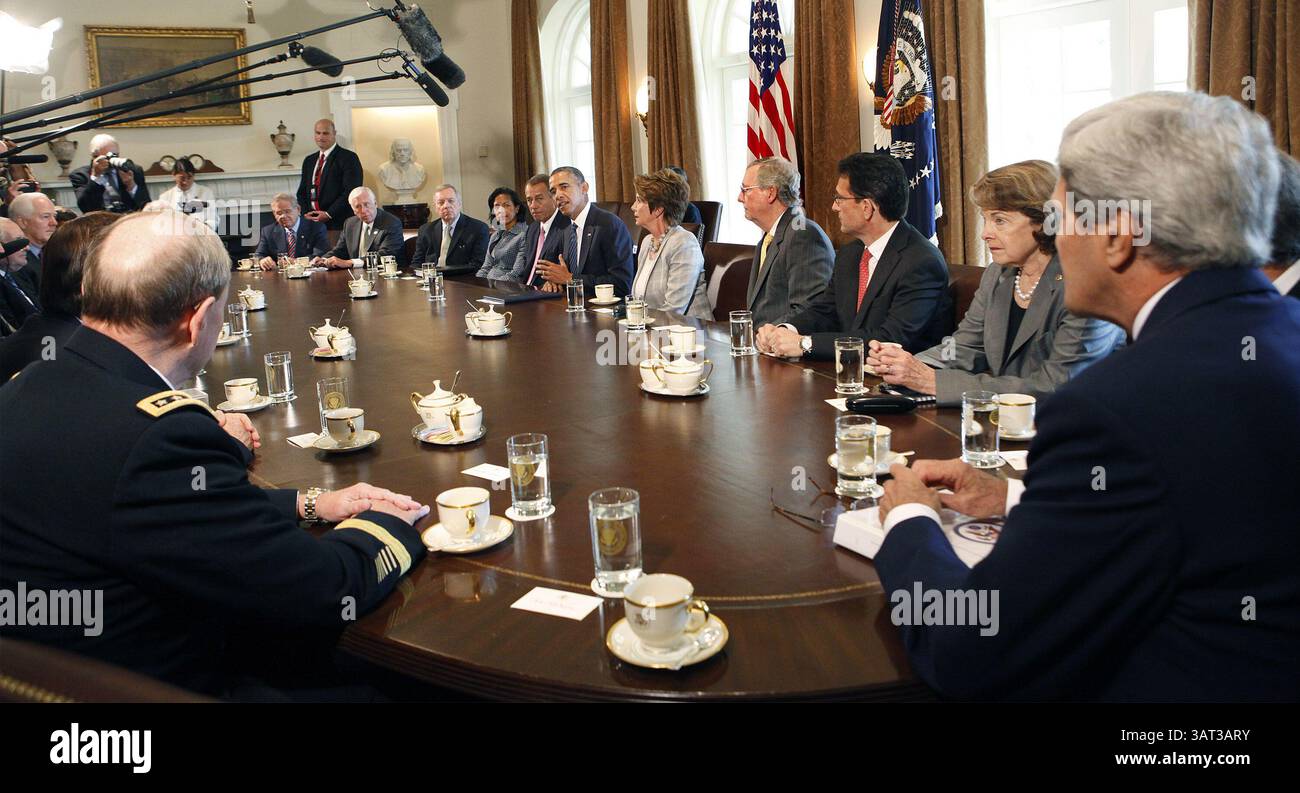 4 settembre 2013 - Washington, District of Columbia, U. S - il presidente degli Stati Uniti Barack Obama incontra i membri bipartisan del Congresso nella sala del Gabinetto della Casa Bianca a Washington, D.C. il 3 settembre 2013. (Immagine di credito: © Prensa Internacional/ZUMAPRESS.com) Foto Stock