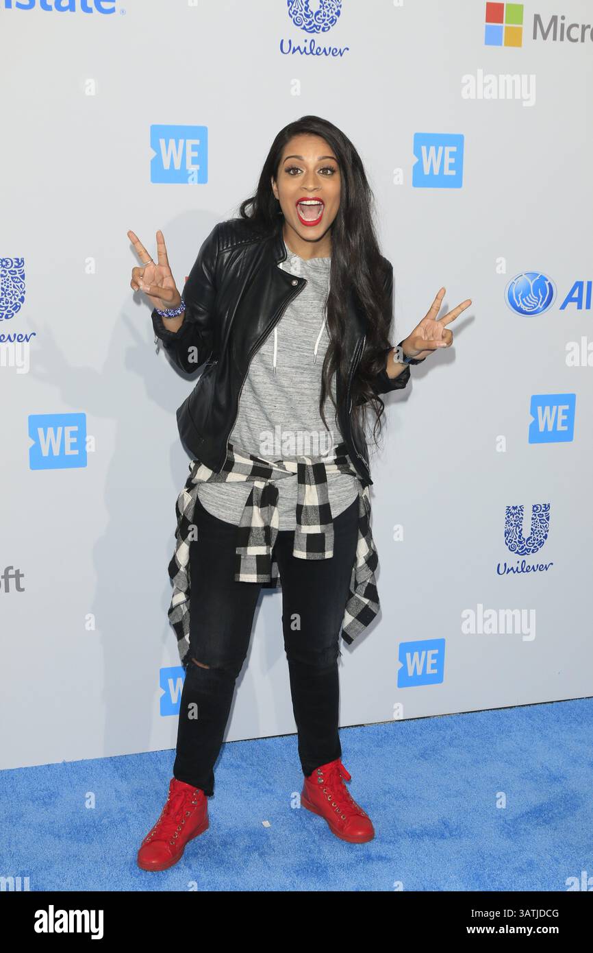 7 aprile 2016 - Inglewood, CA, USA - LOS ANGELES - APR 7: Lilly Singh al WE Day California 2016 al The Forum il 7 aprile 2016 a Inglewood, CA (Credit Image: © hPa/Newscom via ZUMA Press) Foto Stock