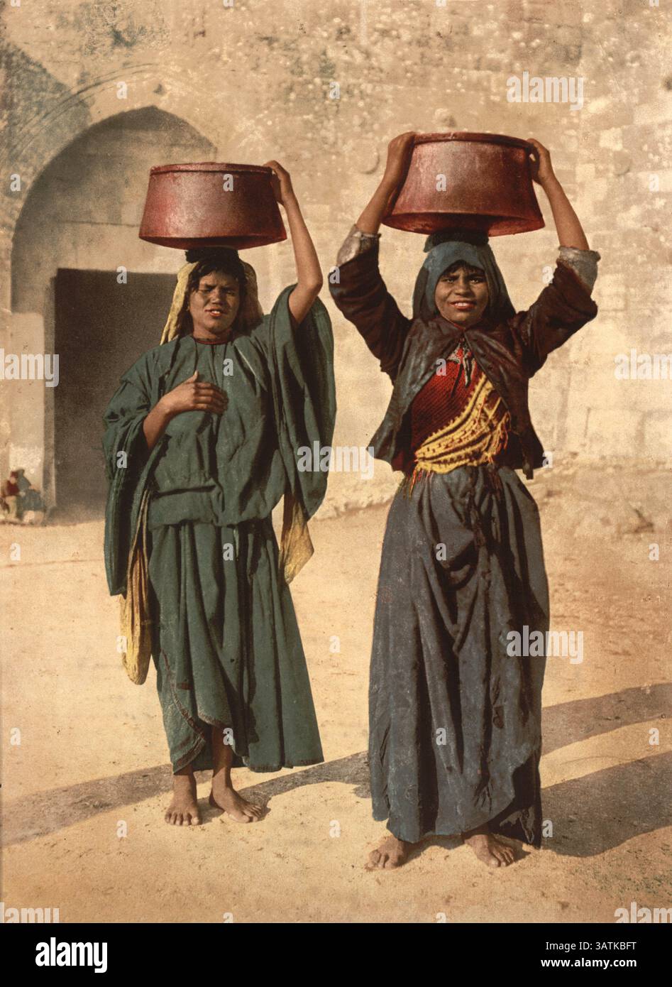 6 aprile 2016 - Milk Seller di Siloam, Terra Santa, Gerusalemme, Photochrome Print, circa 1900 (immagine di credito: © Glasshouse via ZUMA Wire) Foto Stock