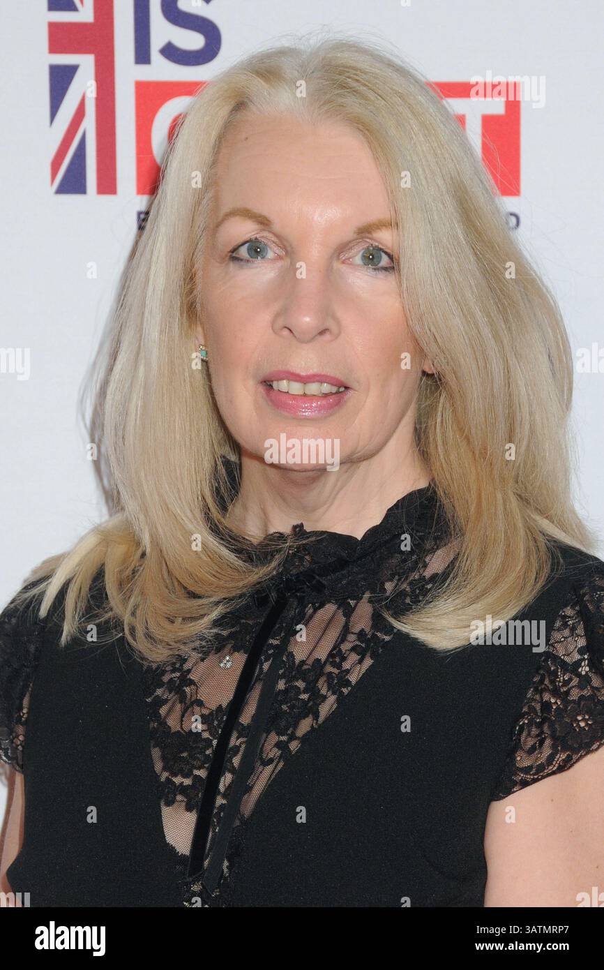 26 febbraio 2016 - West Hollywood, CALIFORNIA, Stati Uniti - 26 febbraio 2016 - West Hollywood, California - Amanda Nevill. Il film è UN'OTTIMA accoglienza in onore dei candidati britannici al 88° Annual Academy Awards tenutosi a Fig & Olive. Foto: Byron Purvis/AdMedia (immagine di credito: © Byron Purvis/AdMedia via ZUMA Wire) Foto Stock