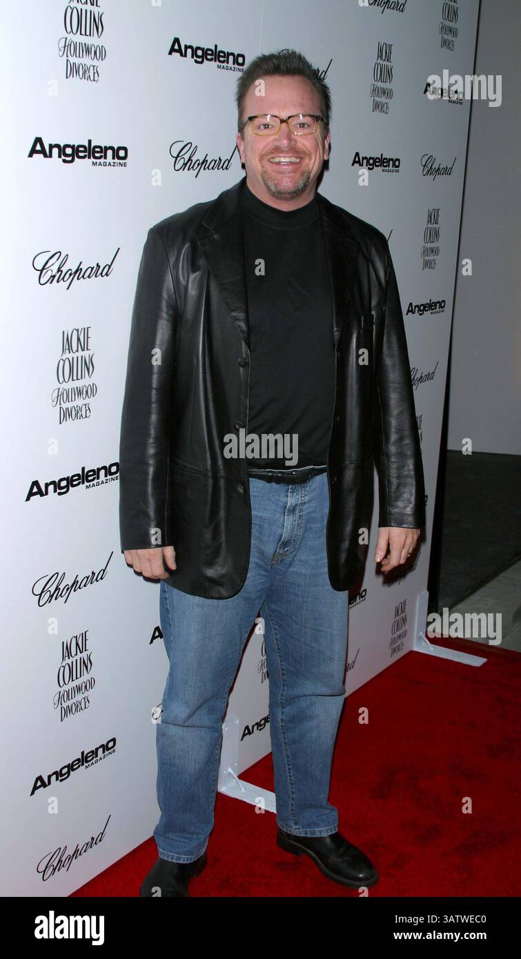 8 DICEMBRE 2003 - BEVERLY HILLS, CA, STATI UNITI - K34374MR. PRANZO PARTY PER IL NUOVO ROMANZO DI JACKIE COLLINS ''DIVORZI DI HOLLYWOOD''. CHOPARD, BEVERLY HILLS, CALIFORNIA.12/08/03.MILAN RYBA/ 2003.TOM ARNOLD. (Immagine di credito: © Globe Photos/ZUMAPRESS.com) Foto Stock