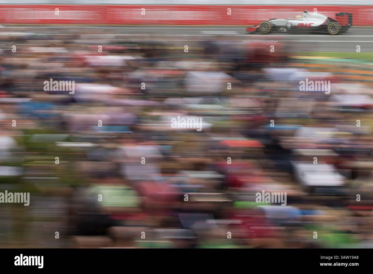 19 marzo 2016: Romain Grosjean (fra) #8 del team Haas F1 durante la sessione di prove 3 al Gran Premio di Formula 1 australiano 2016 ad Albert Park, Melbourne, Australia. Sydney Low/Cal Sport Media (immagine di credito: © Sydney Low/CSM tramite cavo ZUMA) Foto Stock