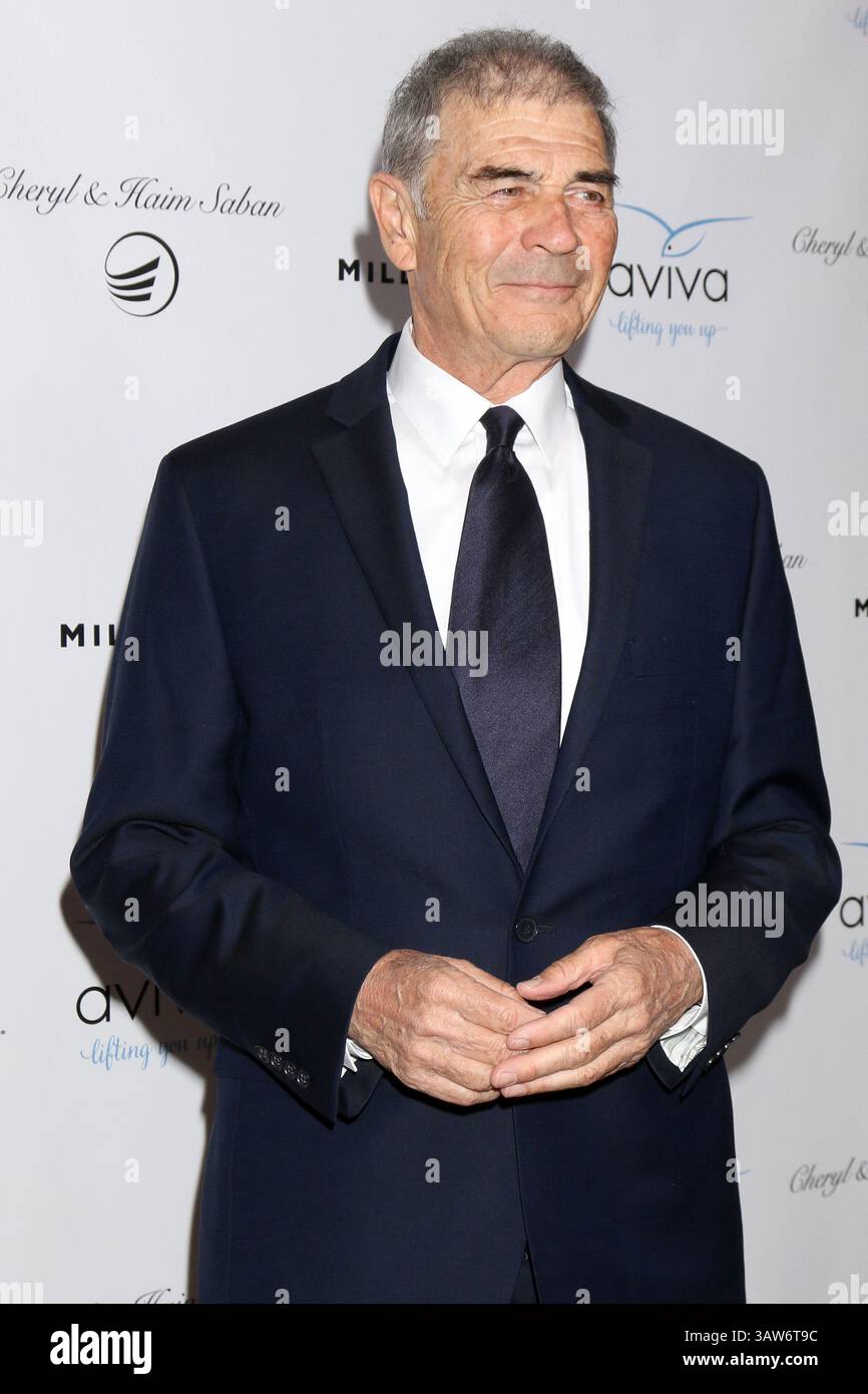 16 aprile 2016 - Beverly Hills, CA, Stati Uniti - LAS VEGAS - aprile 16: Robert Forster al Gala to Honor AVI Lerner e Millennium Films presso il Beverly Hills Hotel il 16 aprile 2016 a Beverly Hills, CA (immagine di credito: © Kathy Hutchins/Newscom via ZUMA Press) Foto Stock