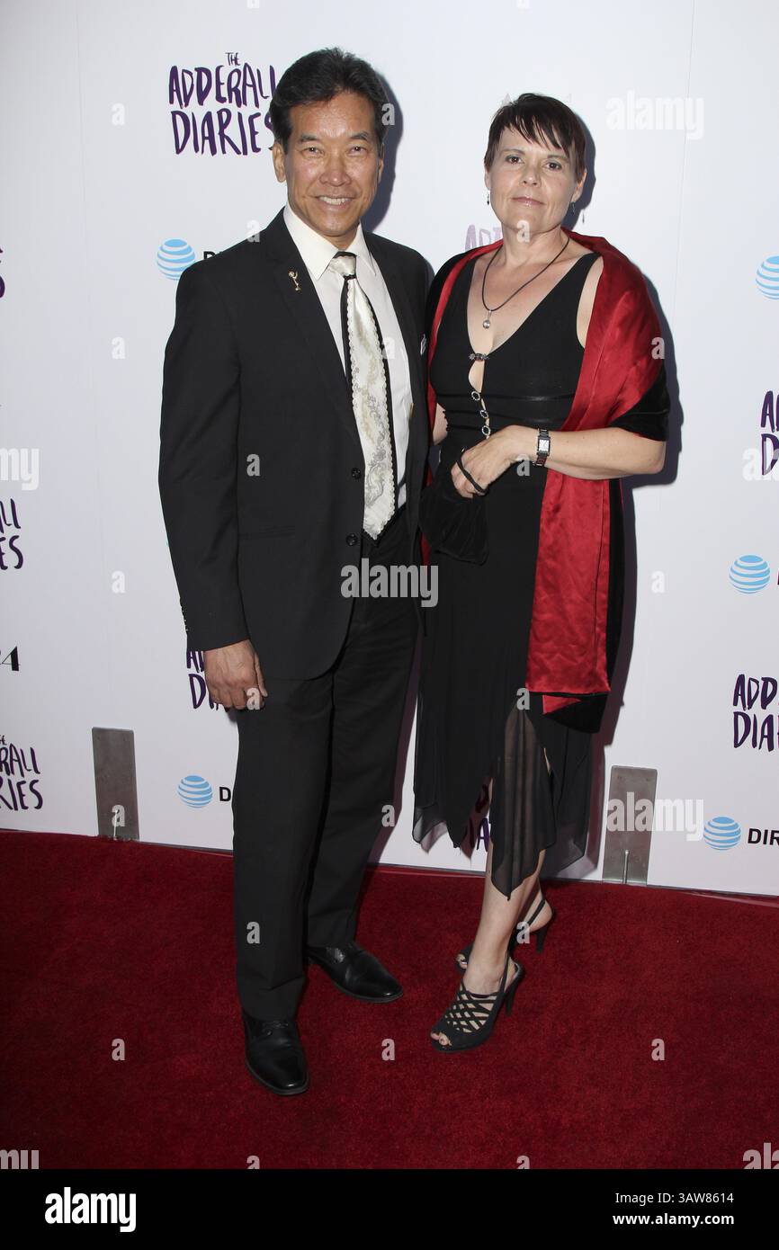 12 aprile 2016 - Los ANGELES, CA, USA - LOS ANGELES - APR 12: Ospiti alla proiezione Adderall Diaires Premiere della serie A24/DIRECTV all'ArcLight Hollywood il 12 aprile 2016 a Los Angeles, CA (Credit Image: © hPa/Newscom via ZUMA Press) Foto Stock