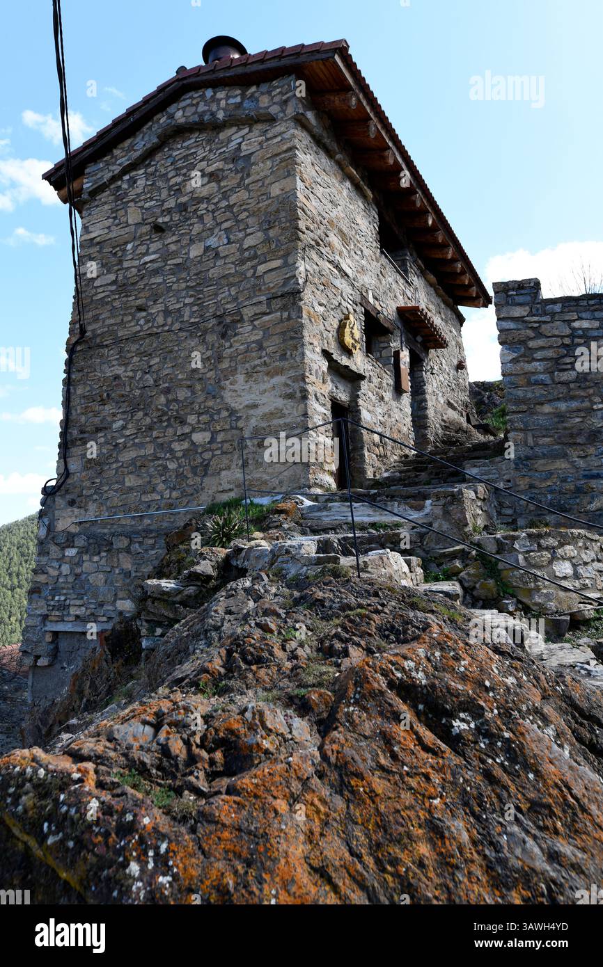 Bar, architettura tradizionale. Pont de Bar, Alt Urgell, Lleida, Catalogna, Spagna. Foto Stock