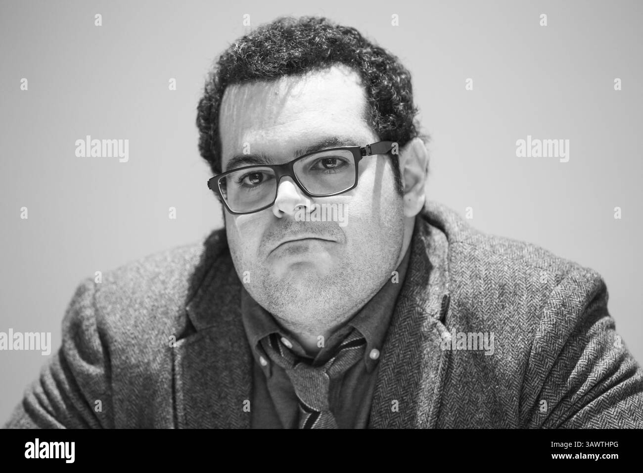 6 gennaio 2015 - Hollywood, California, Stati Uniti - JOSH GAD promuove 'The Wedding Ringer' Joshua Ilan 'Josh' Gad (New York, 23 febbraio 1981) è un attore, comico e cantante statunitense noto per aver doppiato Olaf in Frozen, per aver interpretato il ruolo di Elder Arnold Cunningham nel musical di Broadway The Book of Mormon e Ryan Church nella serie televisiva Back to You. È apparso anche in ER, The Daily Show, Modern Family, New Girl, Bored to Death, e Numb3rs. Gad ha interpretato Skip Gilchrist nella sitcom politica 1600 Penn sulla NBC, e una versione romanzata di se stesso in The Comedians, Along di FX Foto Stock