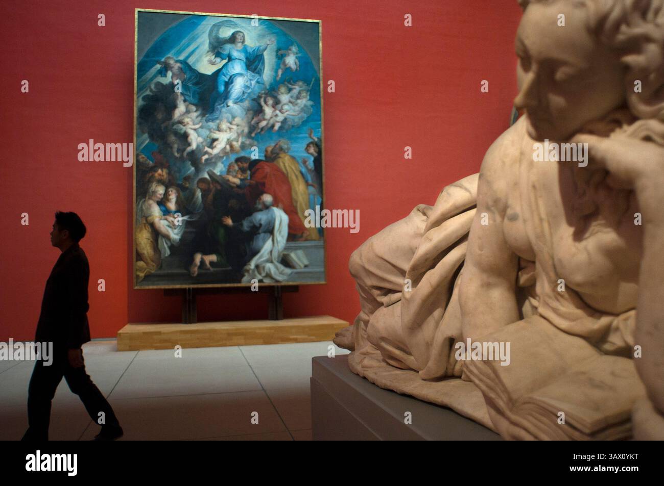 14 settembre 2015 - Bruxelles, Belgio - Scultura "la Tour de Babel" di Frans Francken II (Anvers 1581-1642) esposta al Mus.e Royaux des Beaux-Arts, Bruxelles, Belgio. Questa mostra, uno dei musei più importanti e visitati del paese, contiene importanti esempi di arte classica e moderna. In tutto, circa 20.000 case di pezzi, la maggior parte dipinti, ma anche sculture e disegni risalenti al XIV secolo fino ai tempi moderni. Al suo interno mette in risalto il suo grande campione di pittura fiamminga, evidenziando anche la "sala Rubens" contenente venti opere del famoso pittore. (CR Foto Stock