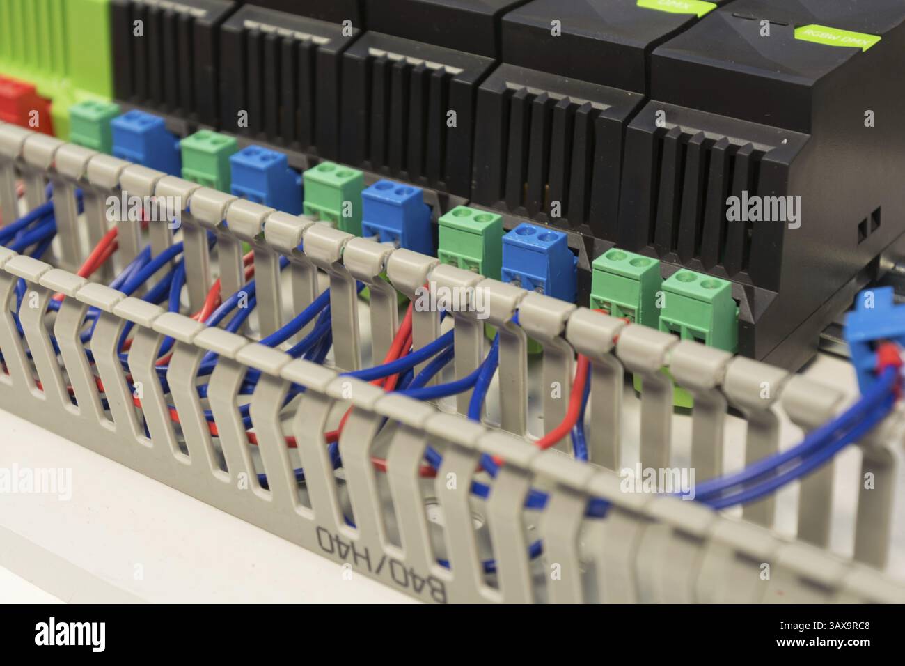 Sezione di un sistema di controllo nel settore elettronico - sistema bus, Austria, Europa Foto Stock