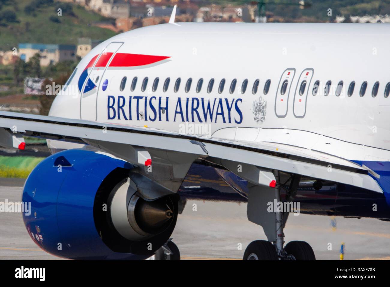 British Airways Airbus A320 in manovra per il decollo all'aeroporto di Málaga Costa del Sol. Foto Stock