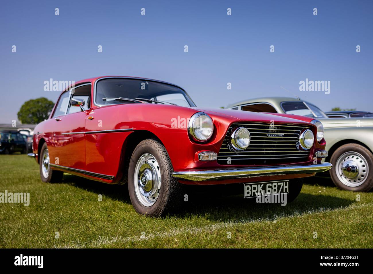 1970 Bristol 411, in mostra al Best of British Airshow tenutosi a Shuttleworth il 12 maggio 2024. Foto Stock