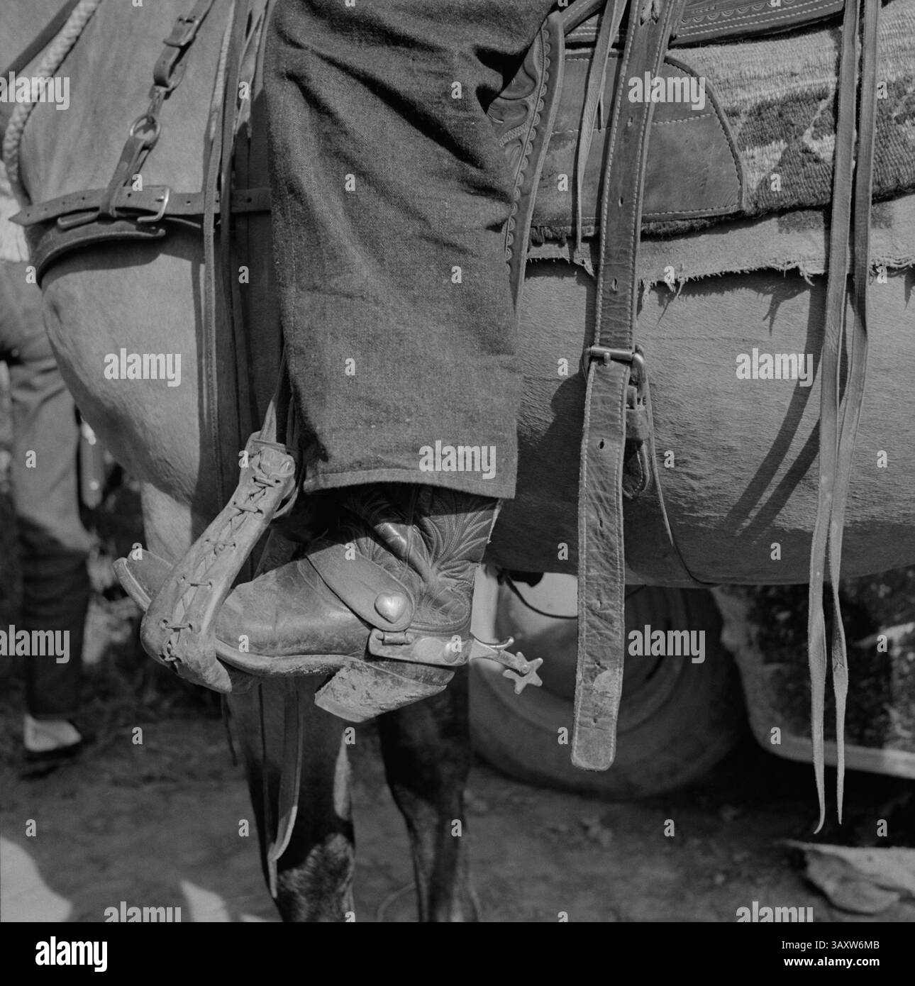 22 luglio 2016 - dettaglio di Cowboy's Boot and Spur in Stirrup a Rodeo, Ashland, Montana, Marion Post Wolcott per Farm Security Administration, luglio 1941 (immagine di credito: © circa Images/Glasshouse via ZUMA Wire) Foto Stock
