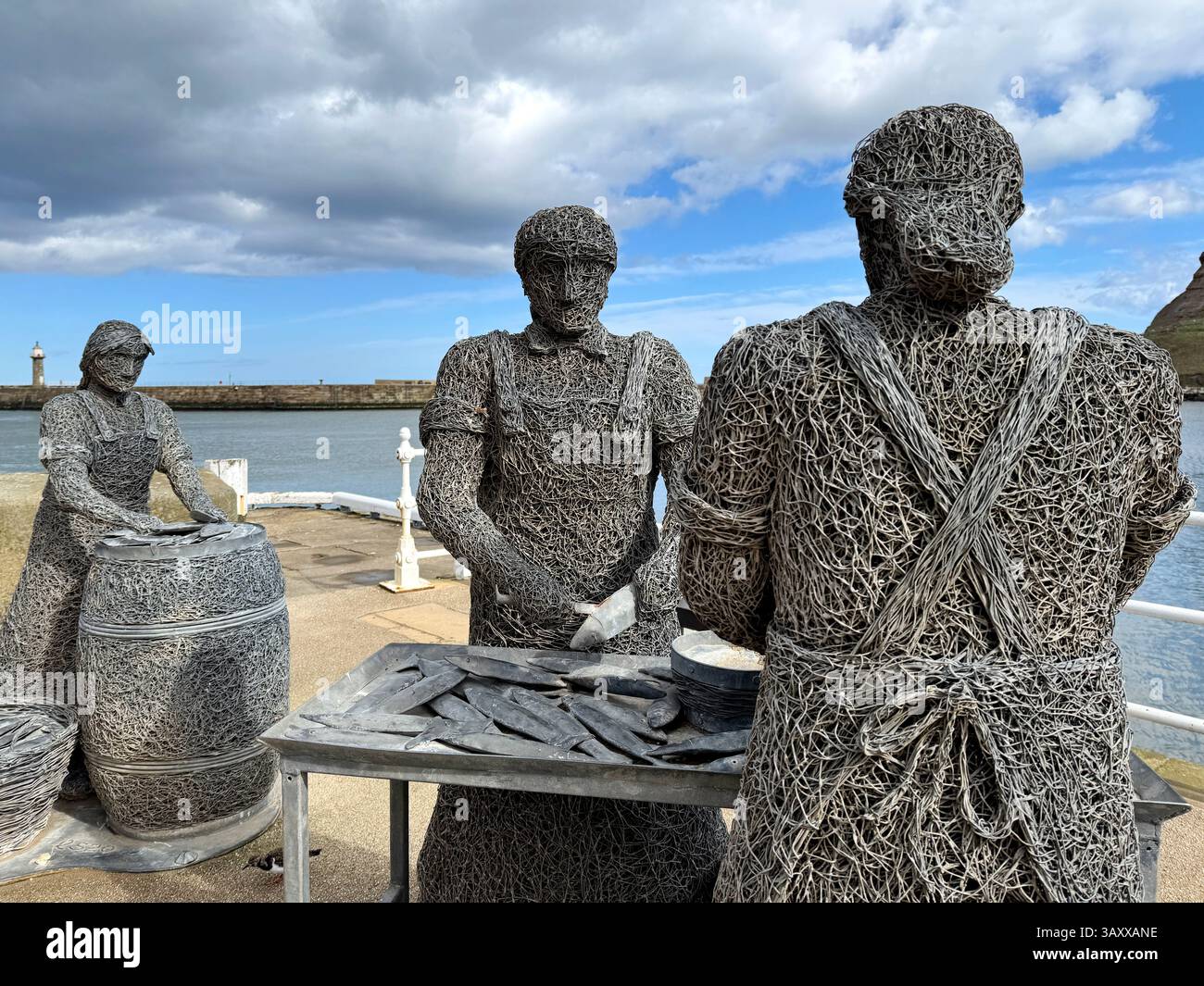 Whitby Heritage Sculpture Trail, sculture di Emma Stothards Foto Stock