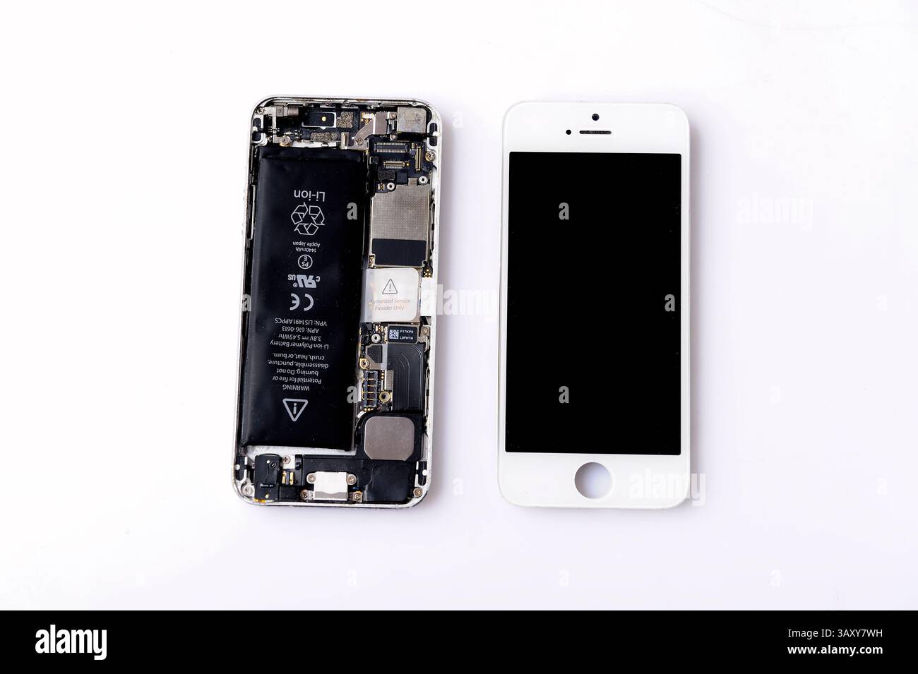 Cellulare iPhone, nessuna liberazione di proprietà, serie, elettronica, elettrodomestici, tecnologia, conversazione, elettronica di conversazione, interni, Apple, Foto Stock