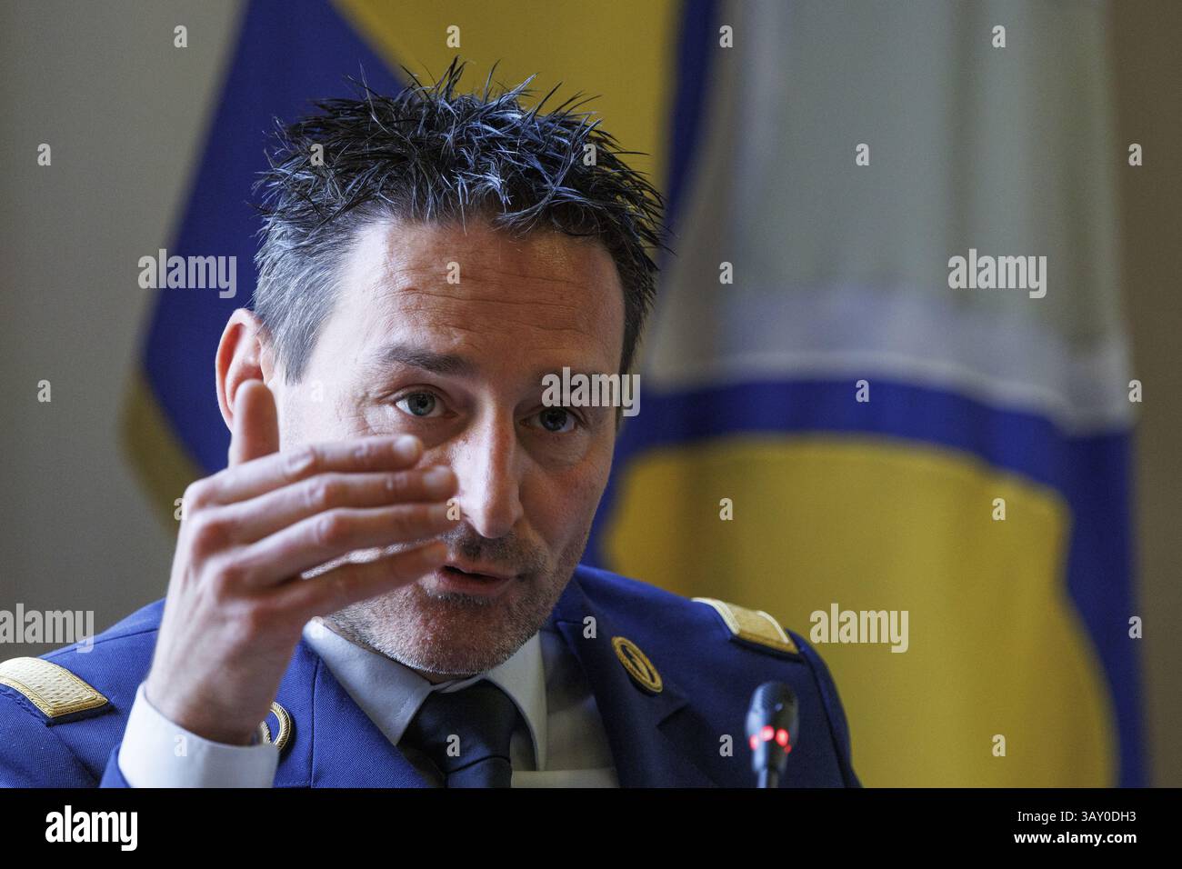 Jurgen De Landsheer, capo della zona di polizia Midi, nella foto, durante una sessione della commissione per gli affari interni della camera per discutere le questioni legate alla droga nella regione di Bruxelles-capitale, martedì 22 aprile 2025 al parlamento federale di Bruxelles. BELGA FOTO NICOLAS MAETERLINCK Foto Stock