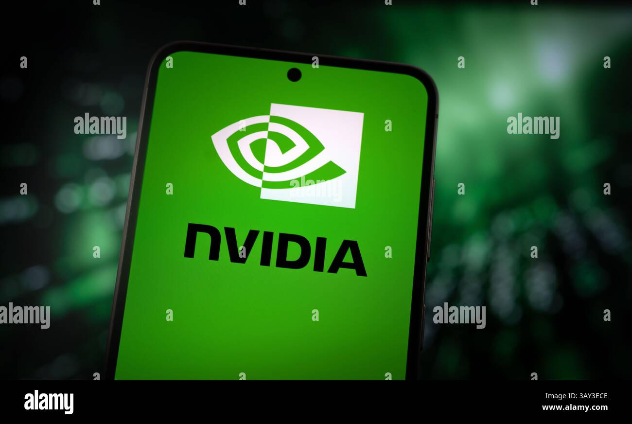 Logo aziendale NVIDIA visualizzato sul dispositivo mobile Foto Stock