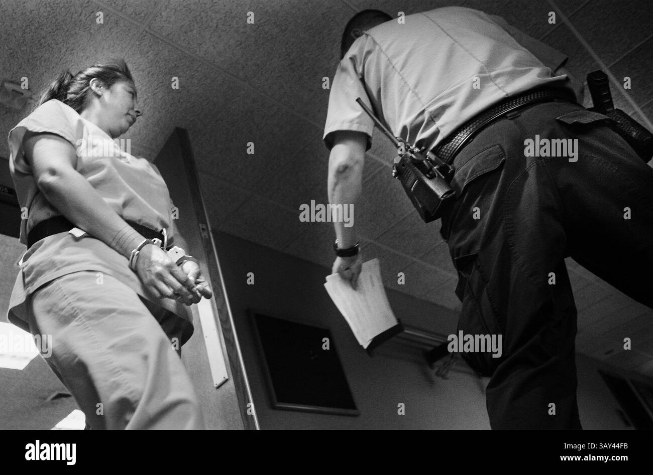 15 settembre 2016 - Heather Milton Lightning di Saskatchewan, Canada, viene accusato di aver violato le accuse per essersi legata a un escavatore. "Riguarda il quadro generale", afferma Lightning, il quale afferma di non lottare solo per i diritti degli indigeni, ma anche contro gli abusi dell'ambiente. ] Richard Tsong-Taatarii/Zuma Press (immagine di credito: © Richard Tsong-Taatarii/ZUMA Wire/ZUMAPRESS.com) Foto Stock