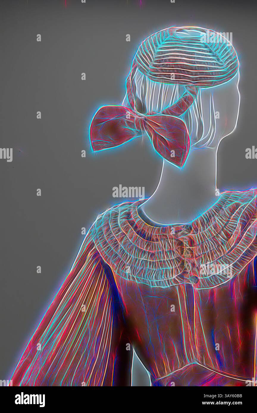 Una figura stilizzata in modo creativo presenta un capo elegante con texture dettagliate e un esclusivo capo decorato con un fiocco, che mette in risalto l'intricata maestria artigianale e una miscela di elementi alla moda. Abito da sposa con cintura, guanti e capo, sconosciuto, Designer, 1935, velluto di seta, fibbia con strass, A) abito: lunghezza 53-3/4 poll., Textile and Fashion Arts, arte classica con un tocco moderno reinventata da Artotop Foto Stock