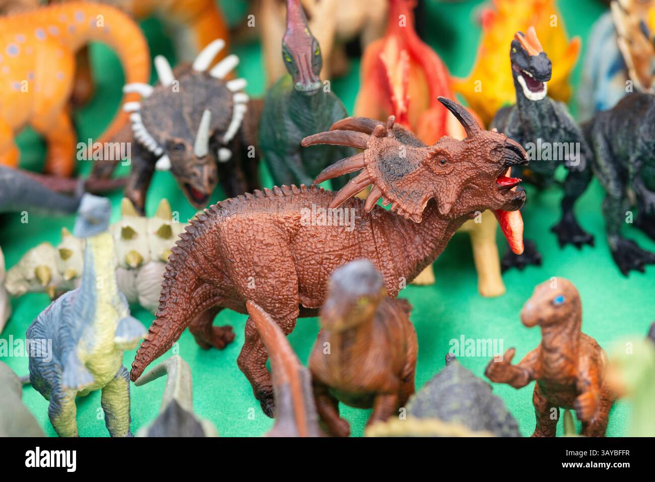 Dinosauri giocattolo in plastica Foto Stock