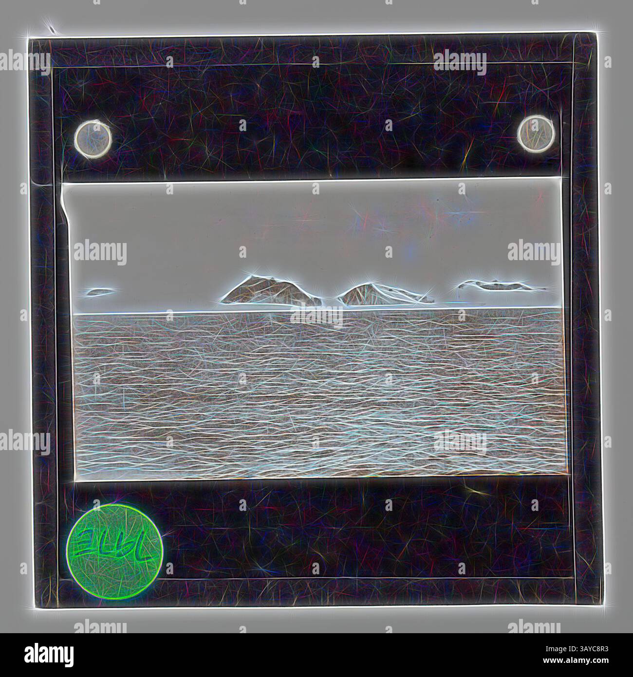 Una vista lontana di due isole sorge dall'orizzonte, circondata da un mare esteso. Sopra, due corpi celesti si insinuano, aggiungendo un senso di profondità e tranquillità alla scena, mentre un debole emblema verde riposa nell'angolo, suggerendo una storia dietro l'immagine., Lantern Slide - 'Coast of Enderby Land', BANZARE Voyage 1, 1929-1930, Antartide, gennaio 1930, Lanterna scivolata della terra di Enderby, Antartide. Una delle 328 immagini in vari formati, tra cui opere d'arte, fotografie, negativi di vetro e diapositive a lanterna. Arte classica con un tocco moderno reinventata da Artotop Foto Stock