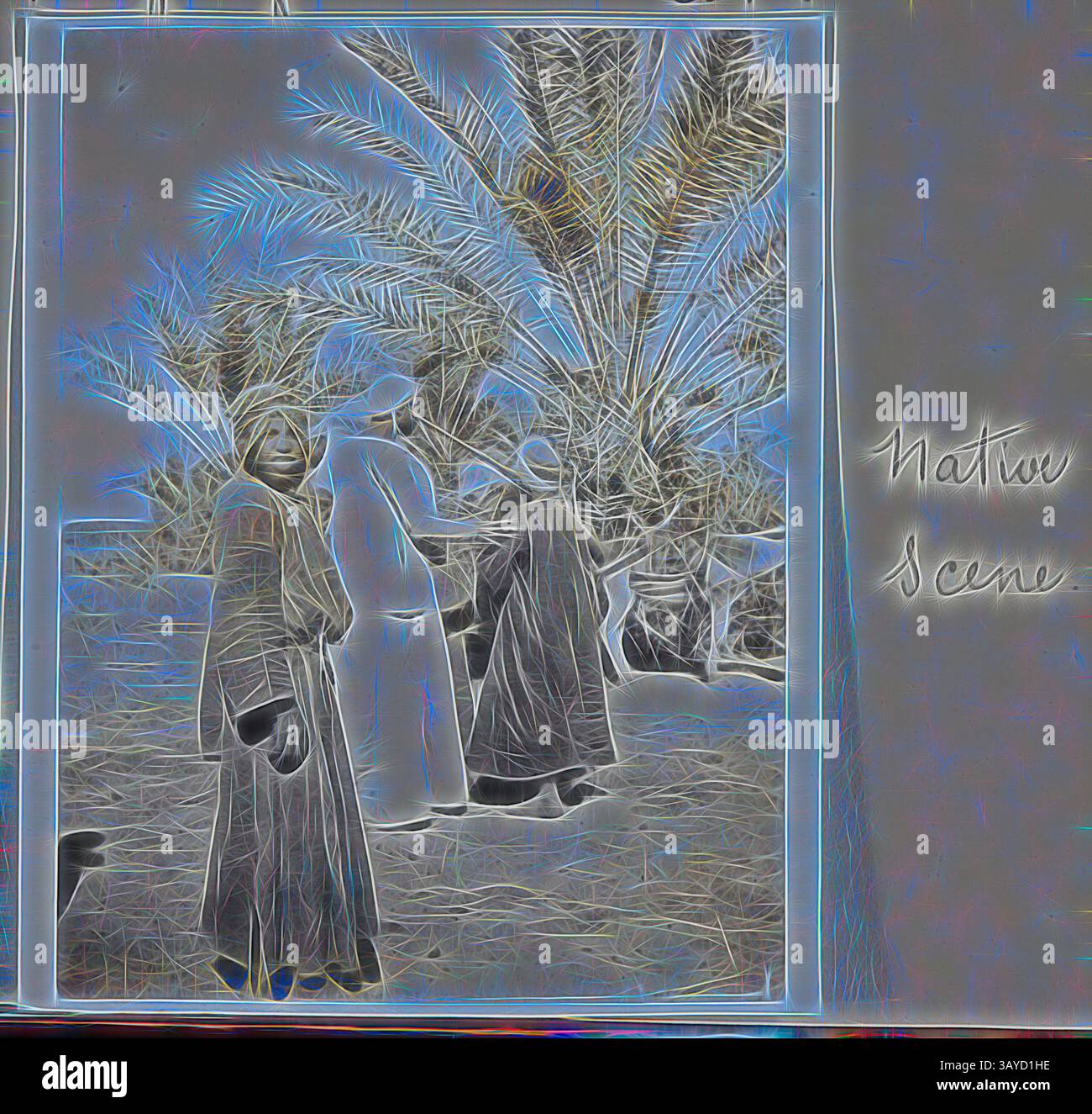 Una tranquilla scena all'aperto con figure vicino alle palme, impegnate in un momento di riflessione. La composizione mette in risalto elementi naturali accanto alla presenza umana, evocando un senso di armonia con la natura., fotografia - 'Native Scene', Egitto, Capitano Edward Albert McKenna, prima guerra mondiale, 1914-1915, una delle 139 fotografie di un album della prima guerra mondiale probabilmente scattate dal Capitano Edward Albert McKenna. Le fotografie includono l'addestramento del 7th Battalion a Mena Camp, in Egitto, e visite turistiche. Immagine di un gruppo di nativi egiziani, arte classica con un tocco moderno reinventata da Artotop Foto Stock