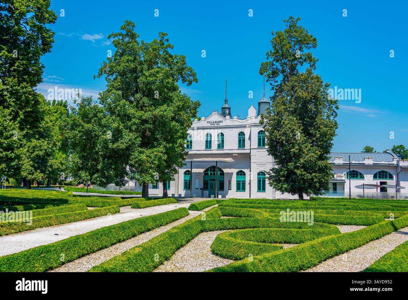 Villa Sandy nella città slovacca di Kosice. IMMAGINE Foto Stock