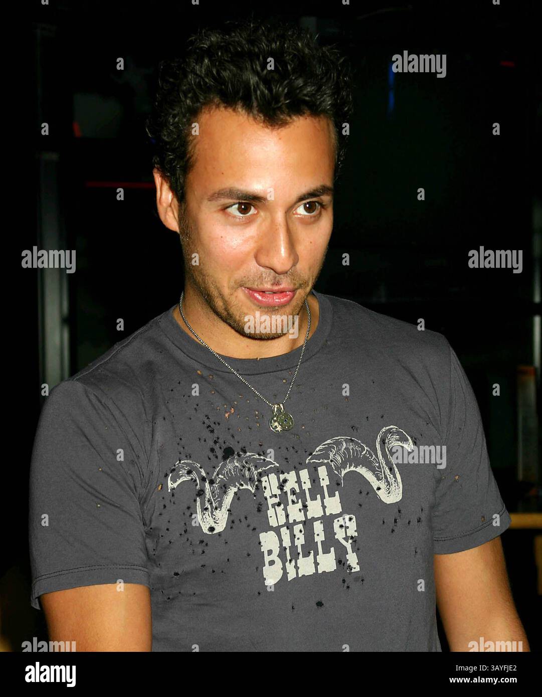 12 giugno 2005 - New York, New York, Stati Uniti - K43669ML.THE DOROUGH LUPUS FOUNDATION E E.L.F. COSMETICS BENEFIT BOWLING TOURNAMENT PRESSO AMF CHELSEA PIER LANE, NEW YORK New York 06-12-2005. - HOWIE DOROUGH (immagine di credito: © Mitchell Levy/Globe Photos/ZUMAPRESS.com) Foto Stock 12 giugno 2005 - New York, New York, Stati Uniti - K43669ML.THE DOROUGH LUPUS FOUNDATION E E.L.F. COSMETICS BENEFIT BOWLING TOURNAMENT PRESSO AMF CHELSEA PIER LANE, NEW YORK New York 06-12-2005. - HOWIE DOROUGH (immagine di credito: © Mitchell Levy/Globe Photos/ZUMAPRESS.com) Foto Stock