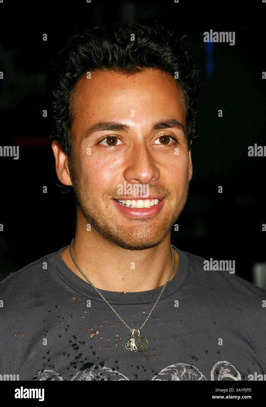 12 giugno 2005 - New York, New York, Stati Uniti - K43669ML.THE DOROUGH LUPUS FOUNDATION E E.L.F. COSMETICS BENEFIT BOWLING TOURNAMENT PRESSO AMF CHELSEA PIER LANE, NEW YORK New York 06-12-2005. - HOWIE DOROUGH (immagine di credito: © Mitchell Levy/Globe Photos/ZUMAPRESS.com) Foto Stock 12 giugno 2005 - New York, New York, Stati Uniti - K43669ML.THE DOROUGH LUPUS FOUNDATION E E.L.F. COSMETICS BENEFIT BOWLING TOURNAMENT PRESSO AMF CHELSEA PIER LANE, NEW YORK New York 06-12-2005. - HOWIE DOROUGH (immagine di credito: © Mitchell Levy/Globe Photos/ZUMAPRESS.com) Foto Stock