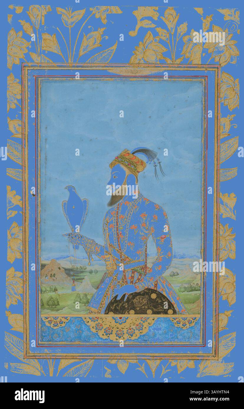 Una figura regale si erge in modo prominente, adornata con un abbigliamento intricato e dettagliato, tenendo un falco in una mano. Lo sfondo presenta un cielo blu vibrante e accenni di un paesaggio sereno con colline e alberi, incorniciati da elaborati motivi floreali che esaltano la ricchezza della scena. Ritratto del principe Azam Shah, periodo Mughal, fine XVII/inizio XVIII secolo, India, Deccan, India, acquerello opaco e oro su carta, immagine: 21,8 x 13,4 cm (8 5/8 x 5 1/4 pollici), bordo esterno: 24,8 x 16,5 cm (9 3/4 x 6 1/2 pollici), carta: 31,3 x 19,4 cm (12 1/8 x 7 5/8 pollici) Arte classica con un tocco moderno reinventata da Foto Stock