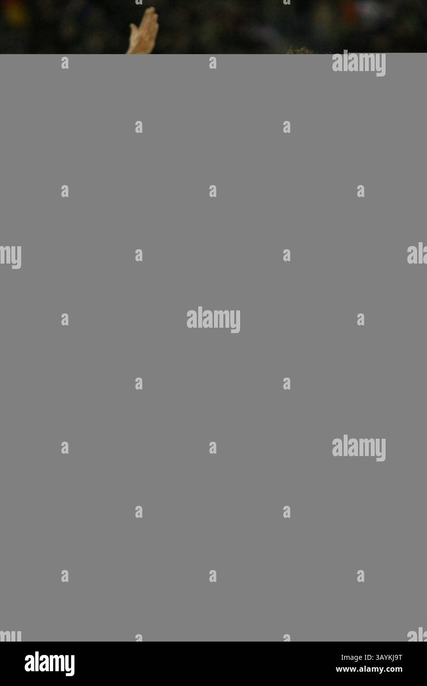 28 maggio 2009: L'attaccante dell'Estudiantes Boselli dopo aver perso un gol durante la partita che ha chiuso Defensor Sporting (URY) 0 Estudiantes De la Plata (ARG) 1 durante la partita Copa Santander Libertadores al Centenario Stadium di Montevideo, Uruguay (URY). Sebastian Castillos/CSM Foto Stock