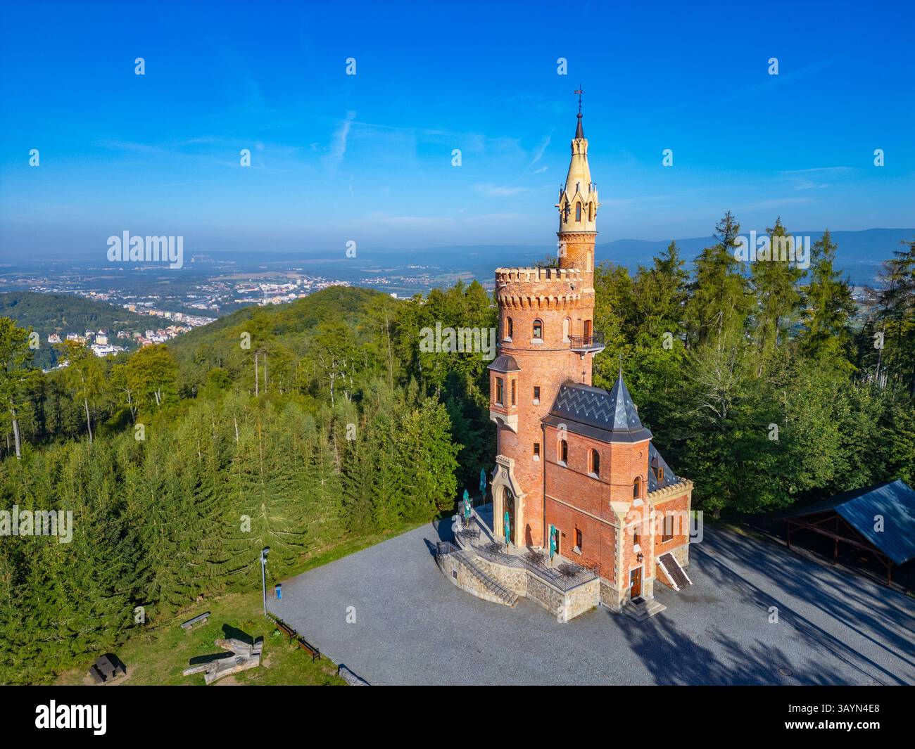 Goethe's Lookout Tower a Karlovy Vary, repubblica Ceca. IMMAGINE Foto Stock