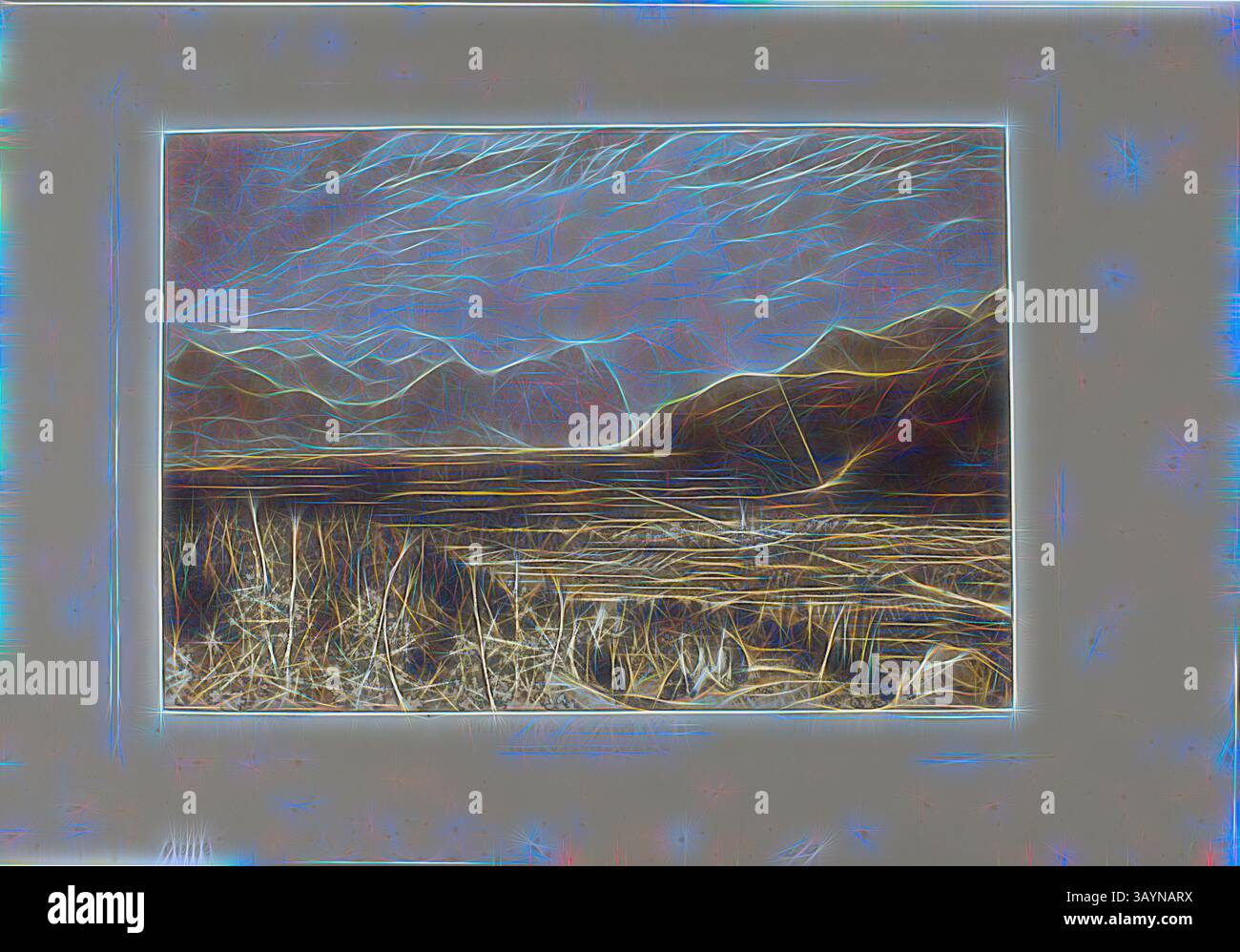 Un paesaggio tranquillo caratterizzato da colline ondulate sotto un cielo dinamico, dove le nuvole si intrecciano con le splendide sagome delle montagne. Il primo piano rivela erba e fogliame testurizzati, creando una miscela armoniosa di elementi naturali. Catena delle Alpi da Grenoble a Chamberi, placca 40 da Liber Studiorum, pubblicata il 23 maggio 1812, Joseph Mallord William Turner (inglese, 1775-1851), incisa da William Say (inglese, 1768-1834), Inghilterra, incisione e mezzotinta in marrone su carta posata avorio, 179 x 261 mm (immagine), 210 x 292 mm (piatto), 266 x 383 mm (foglio) arte classica con un tocco moderno reimmaginato da Foto Stock