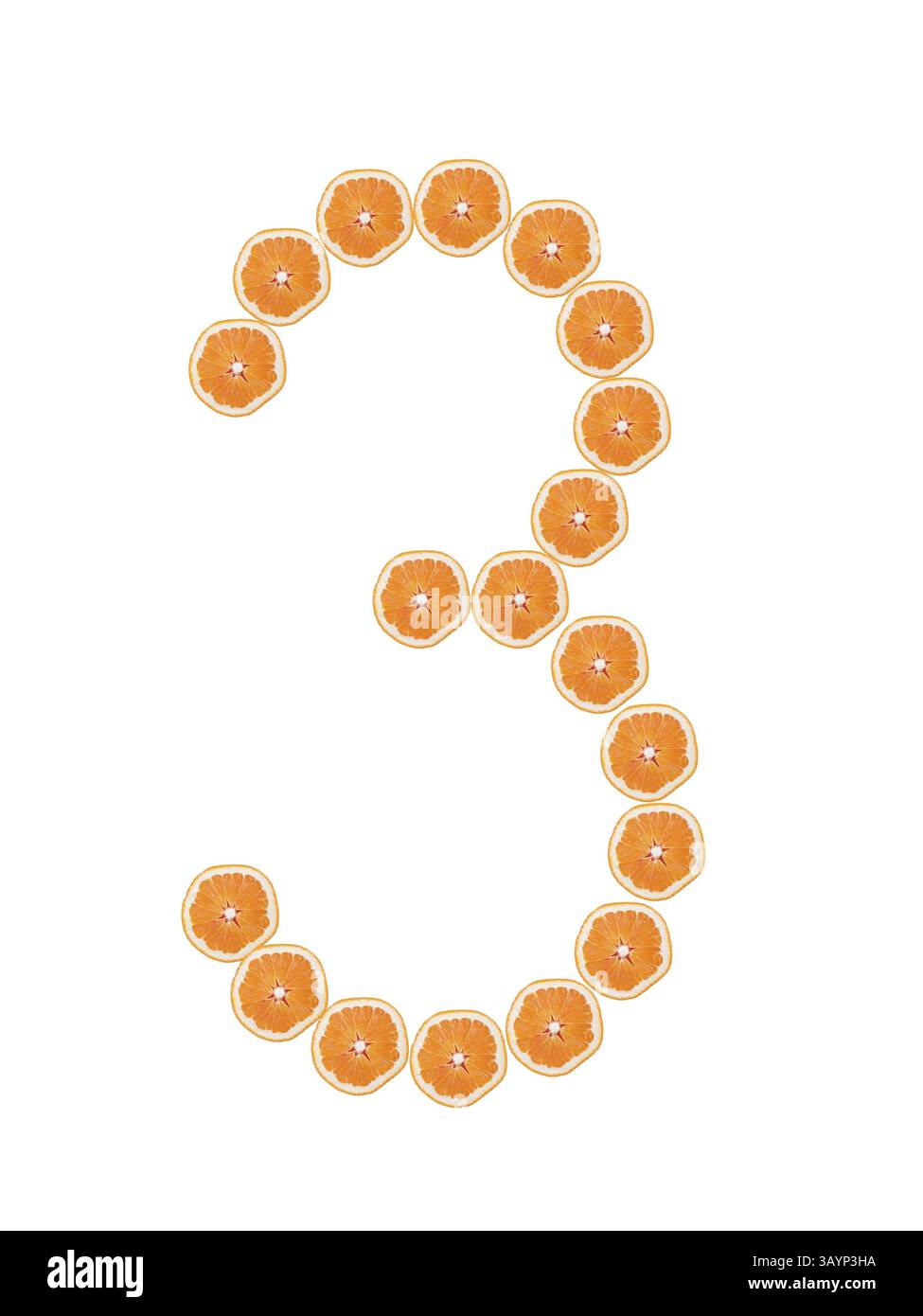 Numero 3 da sezioni arancioni isolate su sfondo bianco Foto Stock