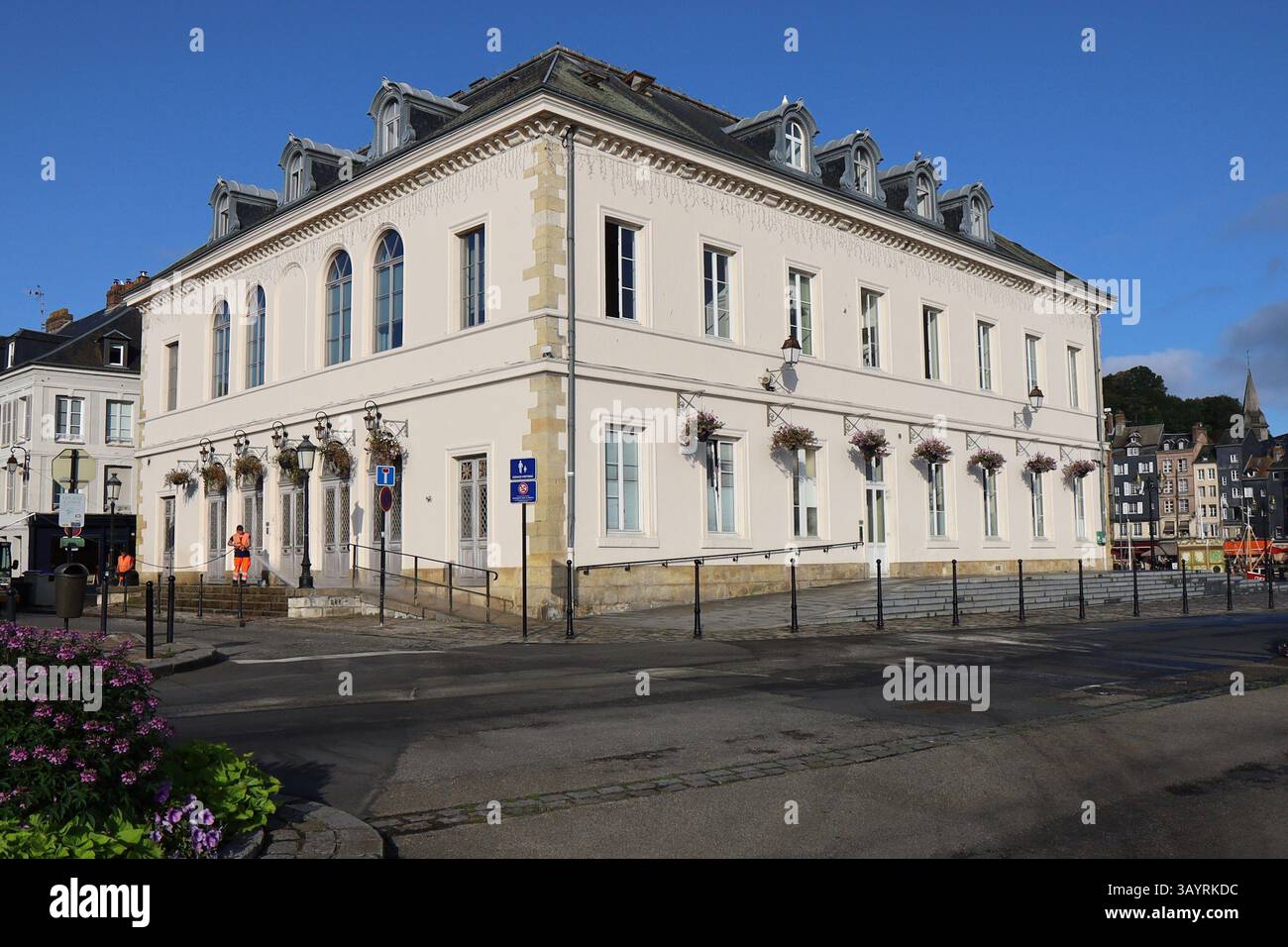 Municipio, vista esterna, città di Honfleur, dipartimento di Calvados, Francia Foto Stock