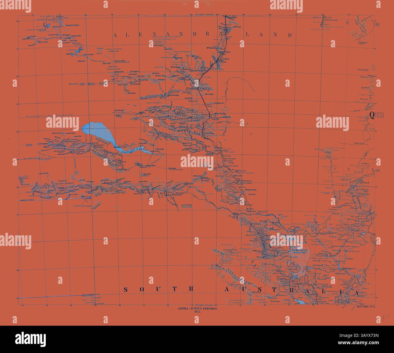 Una mappa vibrante che presenta una ricca rete di canali e caratteristiche geografiche, con luoghi ben segnalati e un suggestivo sfondo arancione che migliora i dettagli del paesaggio. Australia Mappa 1876 Gotha Justus Perthes Atlas. Perthes Johan Georg Justus 1749 1816 editore tedesco nacque a Rudolstadt nel 1749. Nel 1785 fondò a Gotha the Business che Bears His Name Justus Perthes. In questo fu raggiunto nel 1814 da suo figlio Guglielmo 1793 1853. Ha fondato la Fondazione del ramo geografico dell'azienda per la quale è principalmente famosa pubblicando l'and-Atlas (1817-1823) di Adolf Foto Stock