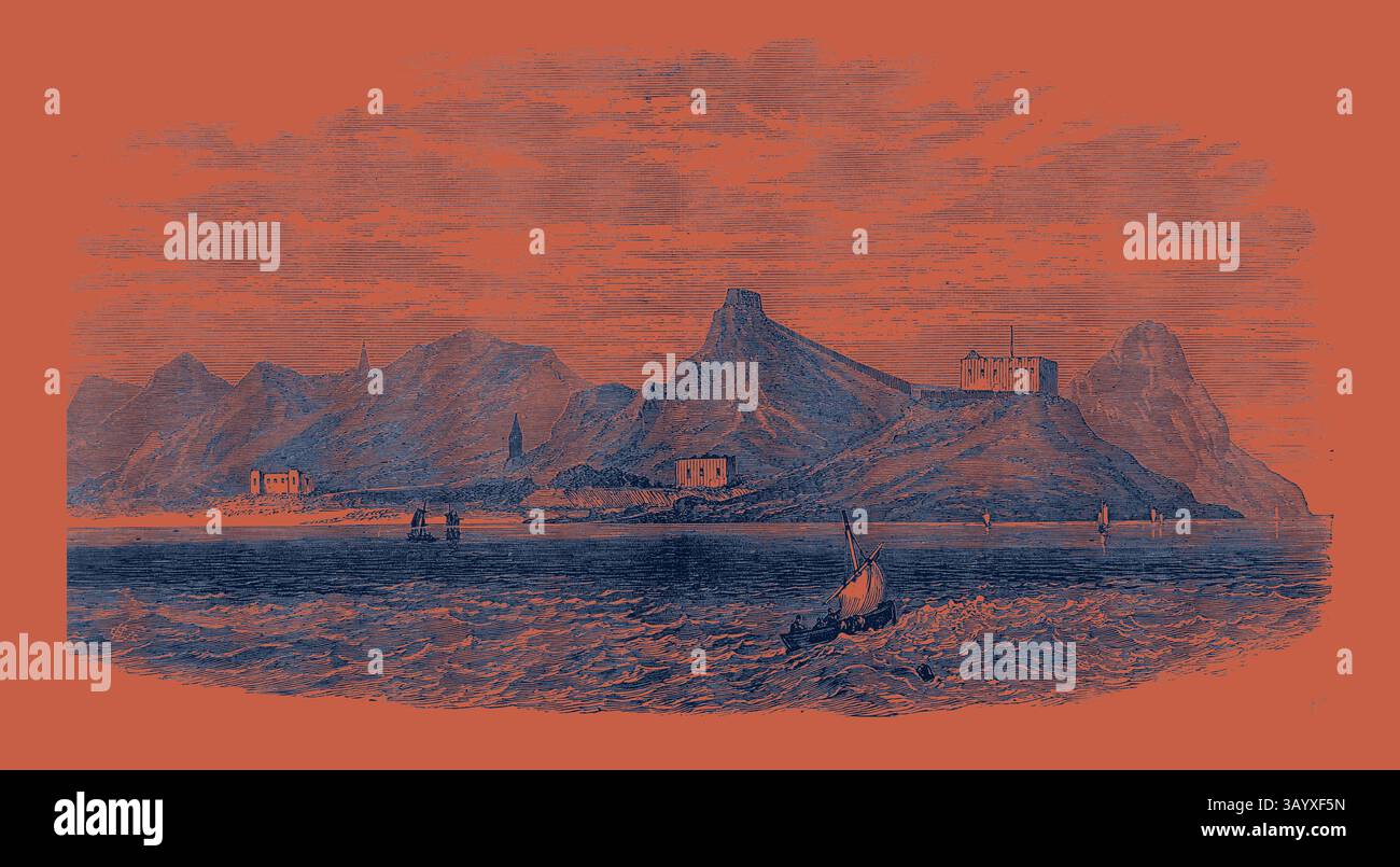 Un tranquillo paesaggio costiero caratterizzato da aspre montagne, annidato con edifici e strutture pittoresche lungo la riva, mentre una piccola barca scivola con grazia attraverso le onde. L'isola di Karrack Golfo Persico 1873 arte classica con un tocco moderno reinventata da Artotop Foto Stock