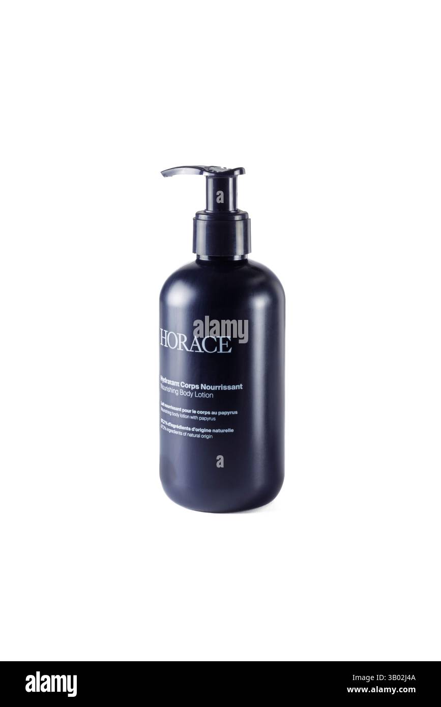 Una fotografia ad alta risoluzione di Horace Men's SkinCare Nourishing Body Lotion su uno sfondo bianco senza cuciture: Phillip Roberts Foto Stock
