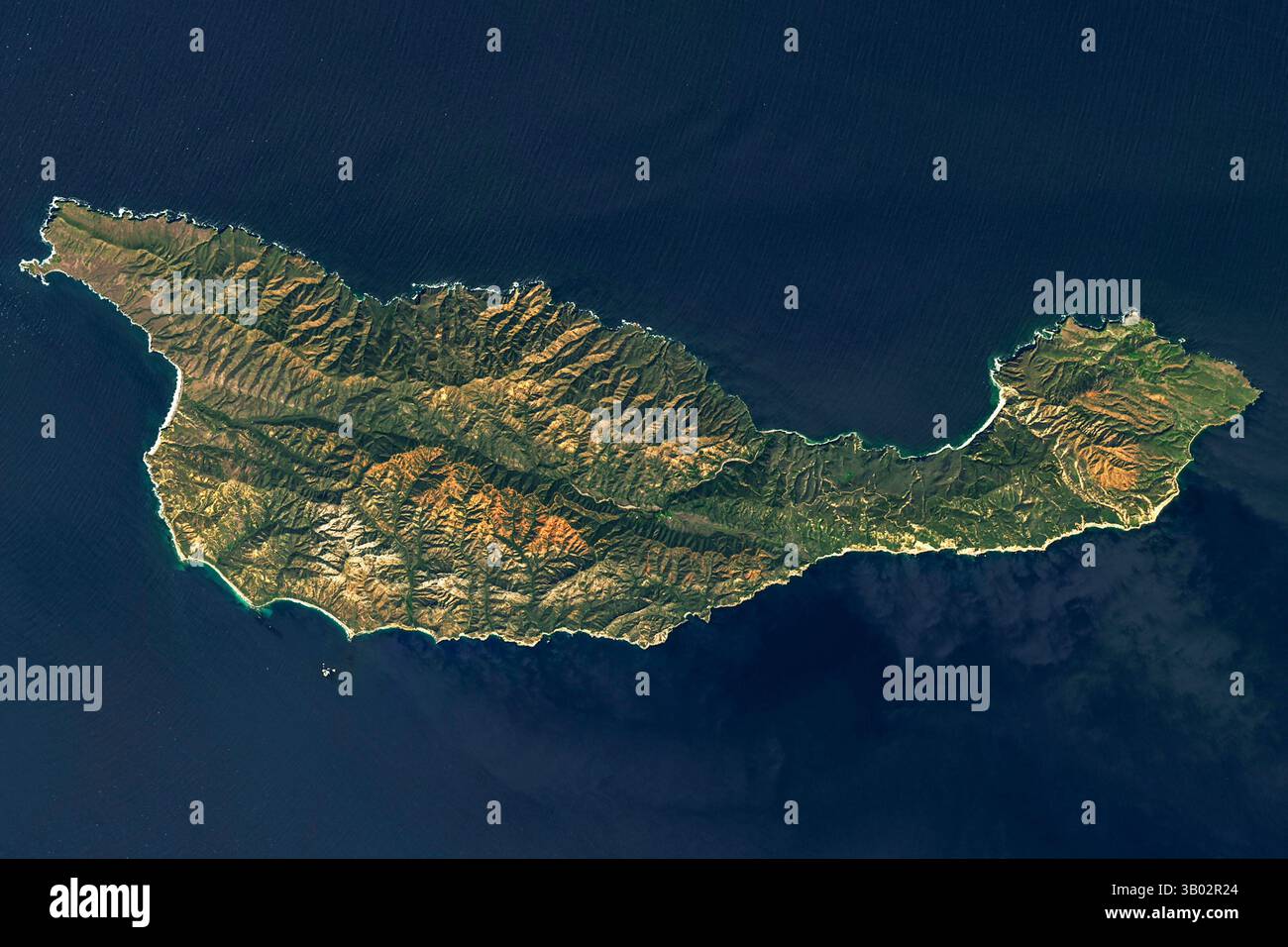 Foto aerea dell'isola di Santa Cruz, una delle Isole del Canale della California, Stati Uniti Foto Stock