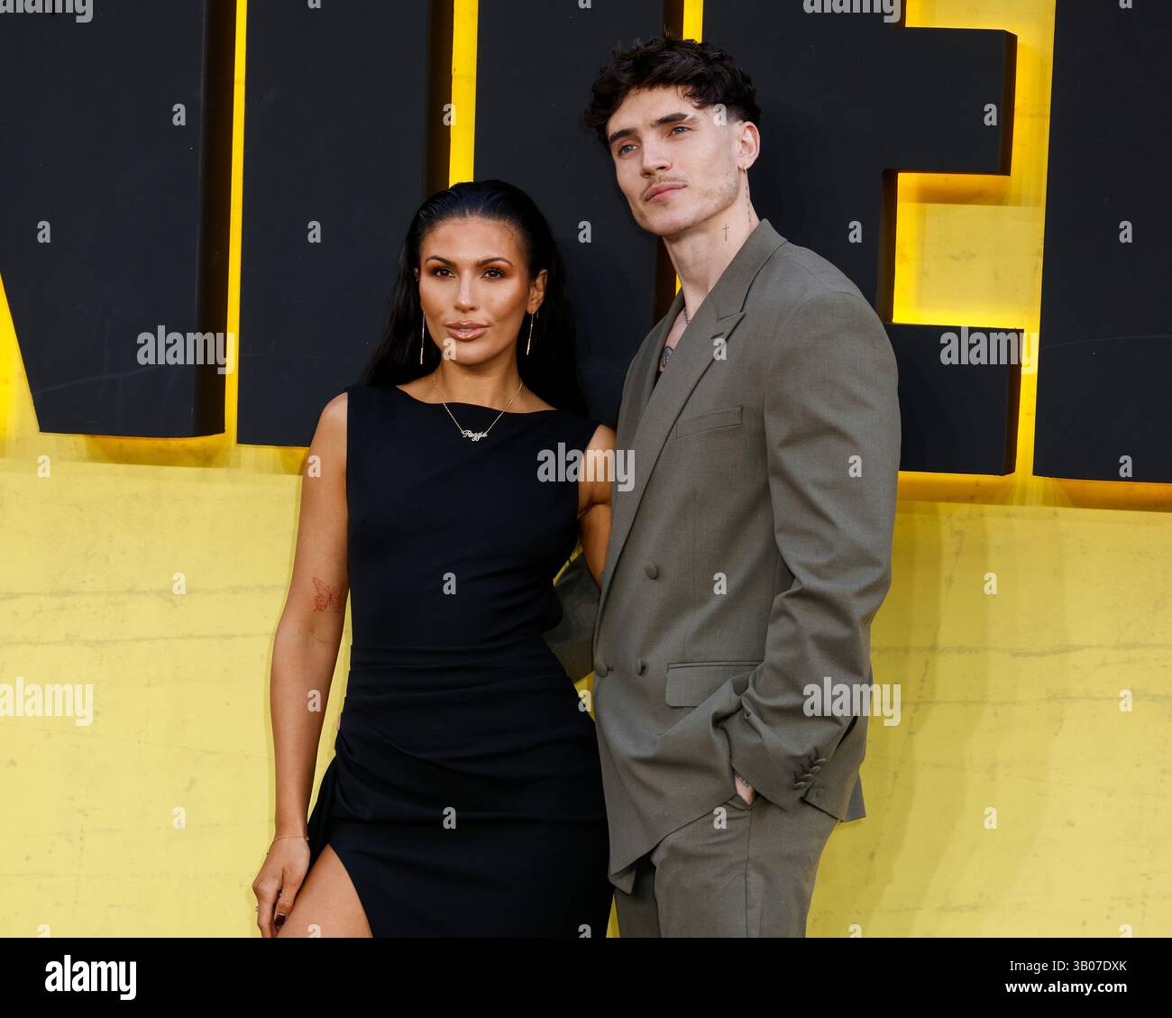 Emily Faye Miller e Cam Holmes partecipano alla prima europea Thunderbolts al Cineworld di Leicester Square, Londra. Foto Stock