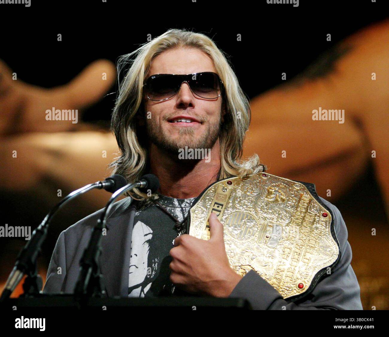 1 gennaio 2000 - New York, New York, Stati Uniti - WRESTLEMANNA XXIV IL 03-30-08 CONFERENZA STAMPA DATA 03-26-08 - EDGE. K57027JBB(immagine di credito: © John Barrett/Globe Photos/ZUMAPRESS.com) Foto Stock