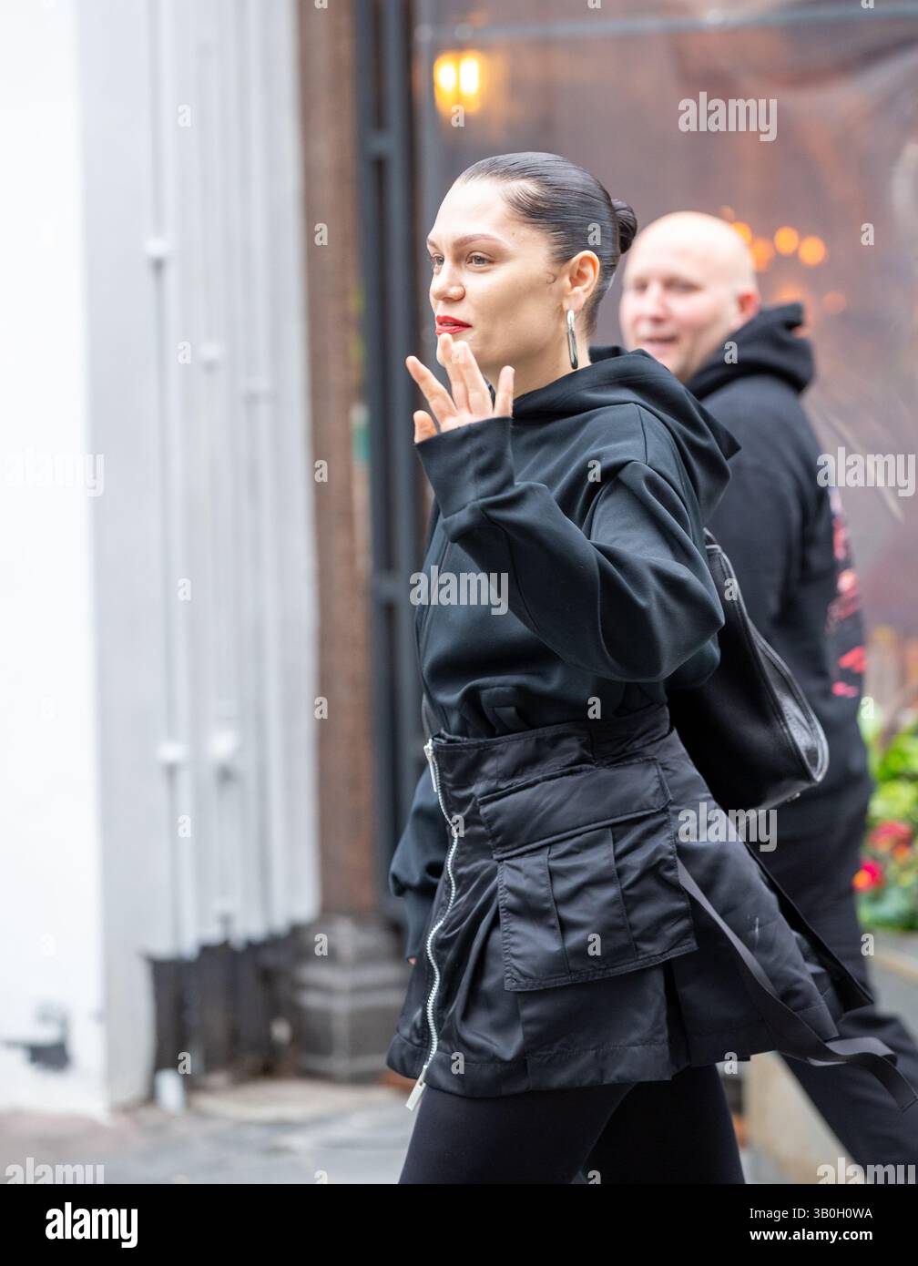 Londra, Inghilterra, Regno Unito. 24 aprile 2025. Jessie J dà UN ENORME aggiornamento musicale mentre conferma il sesto album emotivo preparandosi a lasciare nuova musica e durante la riproduzione top secret ha preso in giro il suo sesto album e svelato No Secrets, uscito alla fine di questo mese. Crediti: Richard Lincoln/Alamy Live News Foto Stock