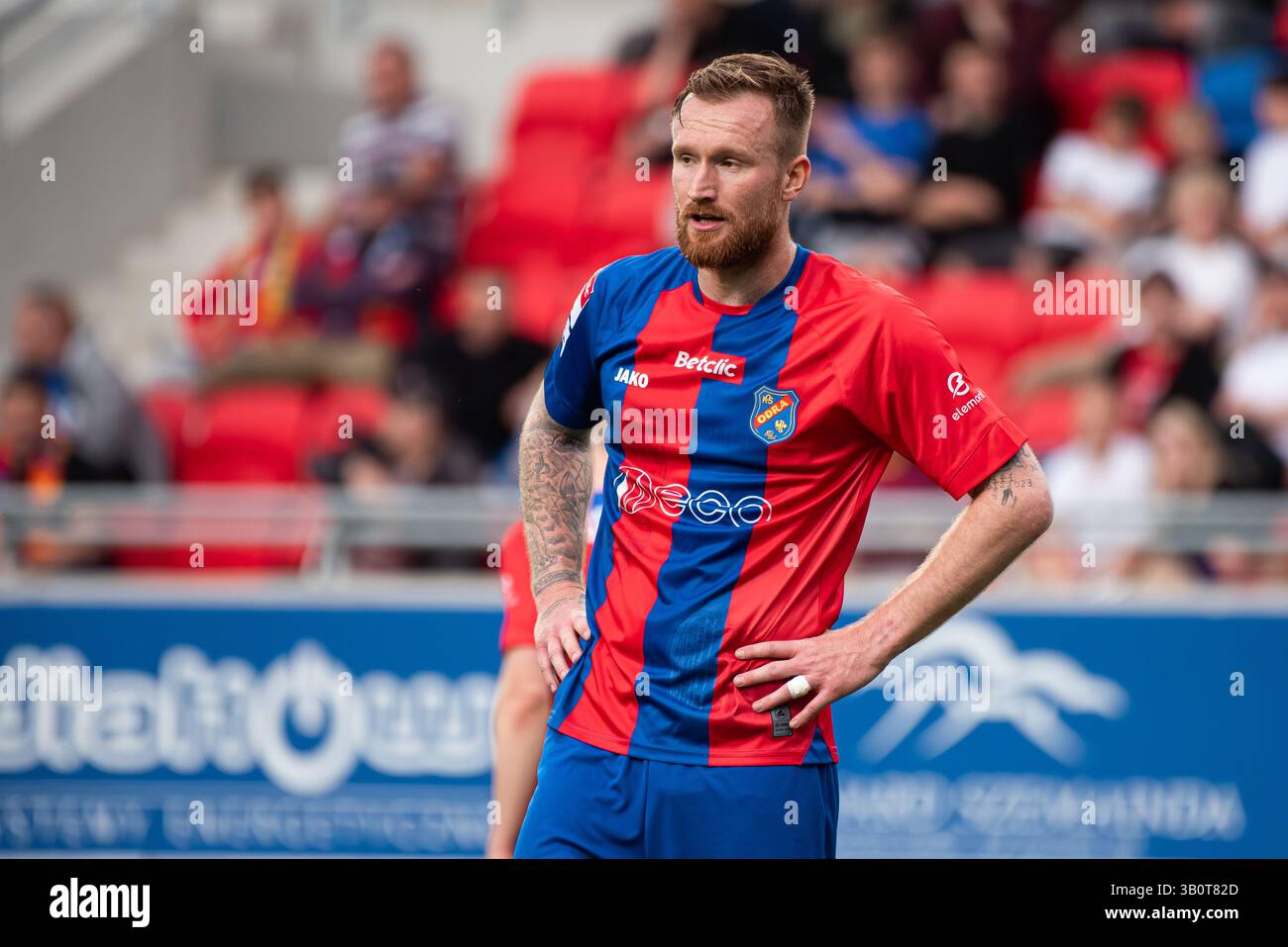 OPOLE, POLONIA – 23 APRILE 2025: BetClic 1 Liga Match Odra Opole vs Stal Rzeszow. Nella foto Jiří Piroch (3). Foto Stock