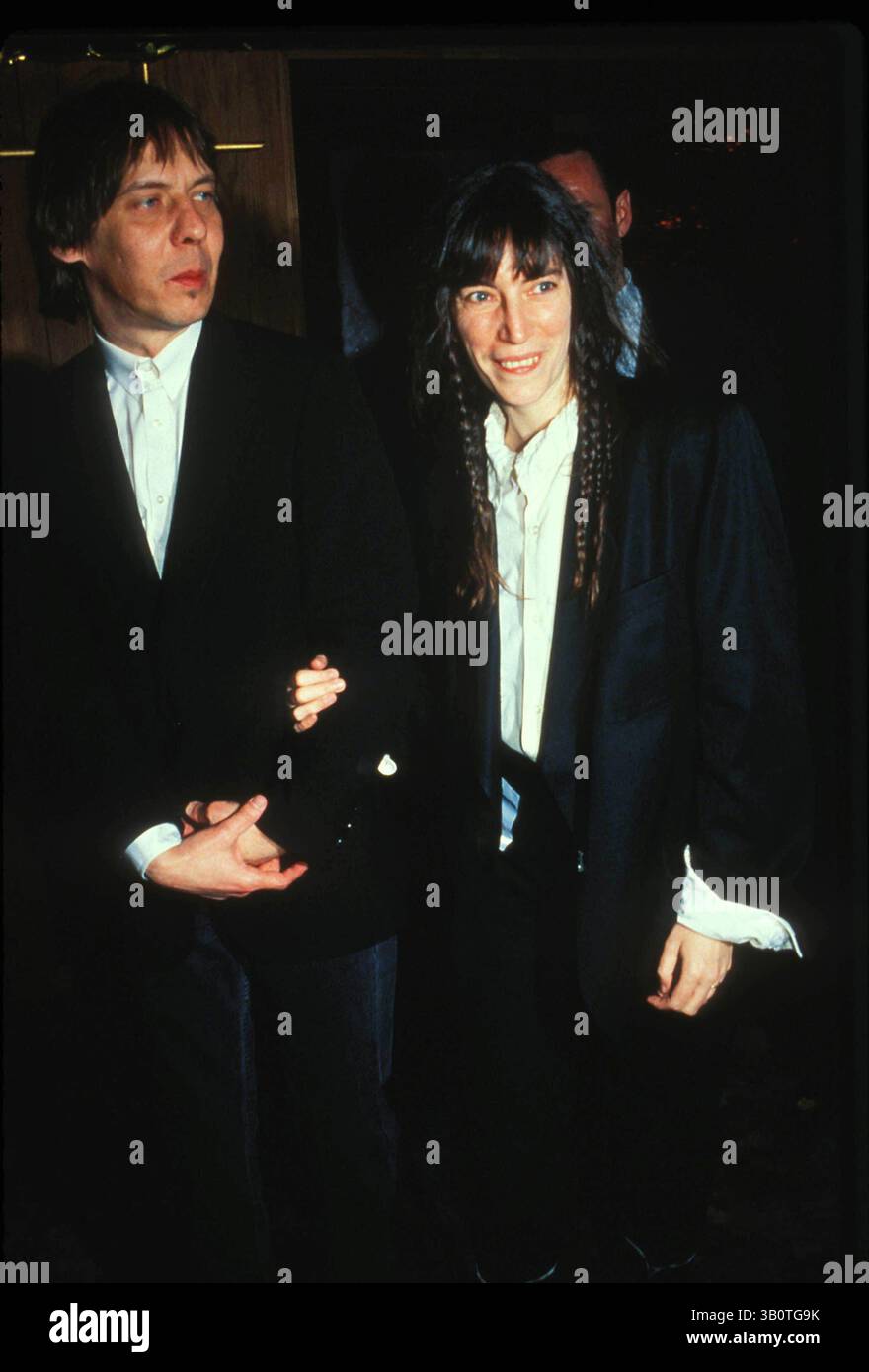 27 marzo 2007 - New York, New York, Stati Uniti - # 15833.PATTI SMITH CON SUO MARITO FRED ''SONIC'' SMITH 1990.(immagine di credito: © Judie Burstein/Globe Photos/ZUMAPRESS.com) Foto Stock